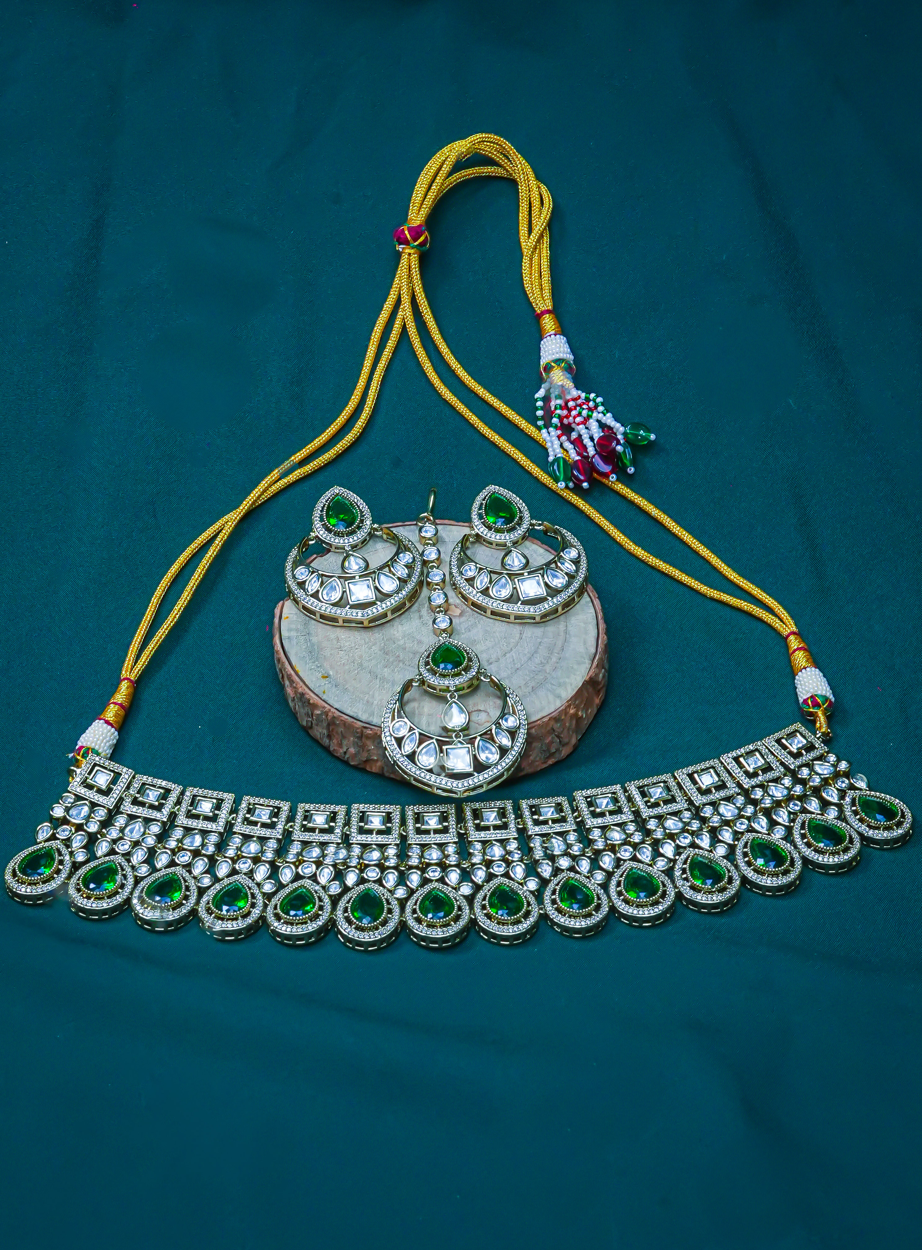 Antique Green CZ Kundan Choker