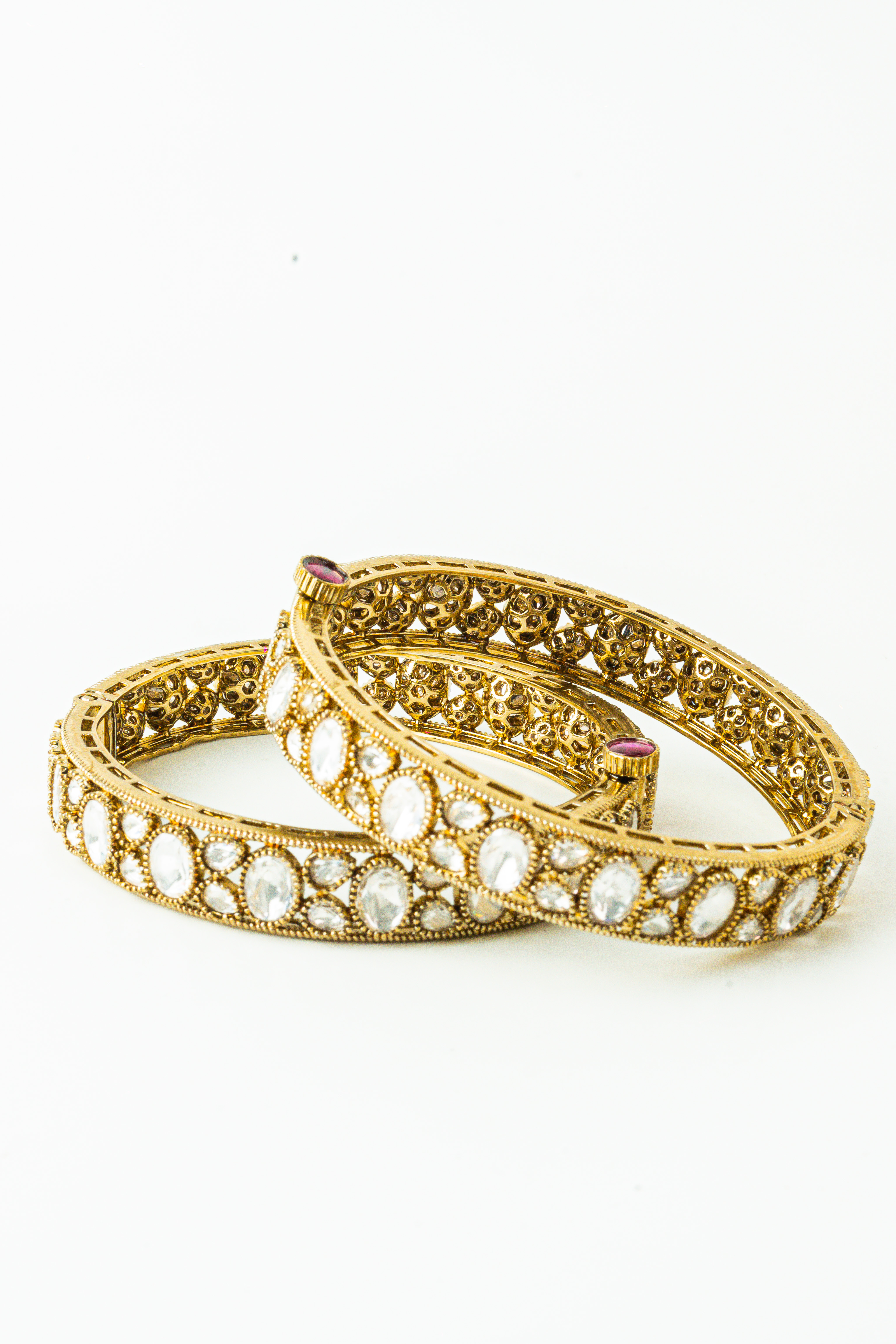 Antique Gold Kundan Screw Bangles