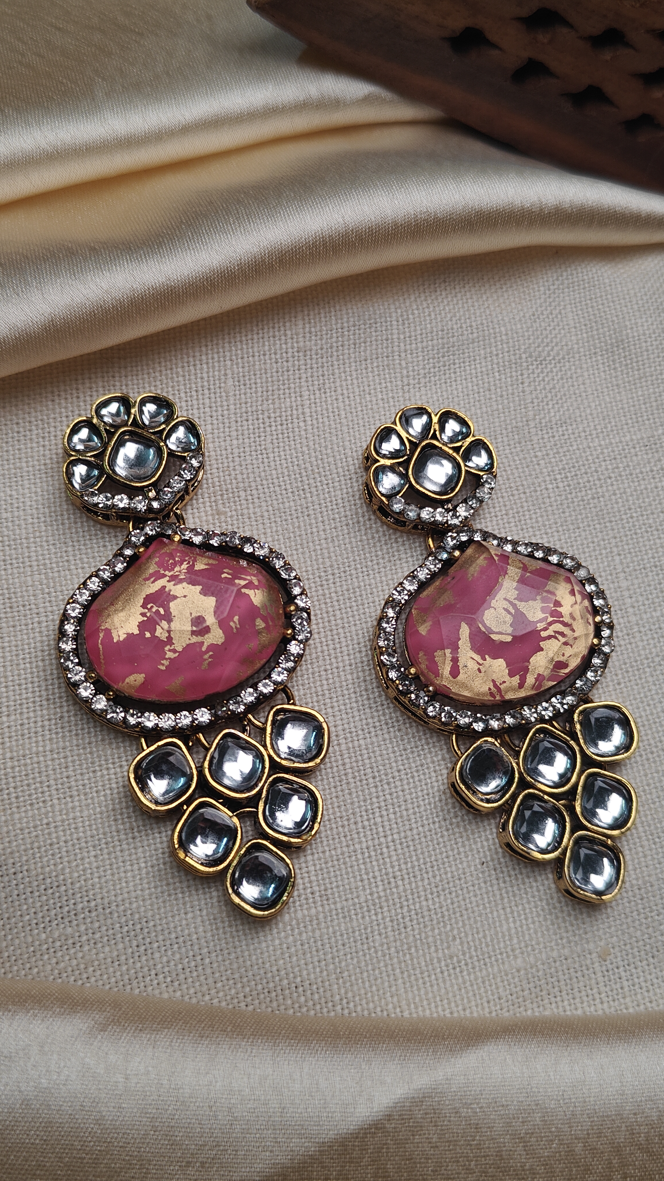 Luxury kundan studded earrings with pink stone
