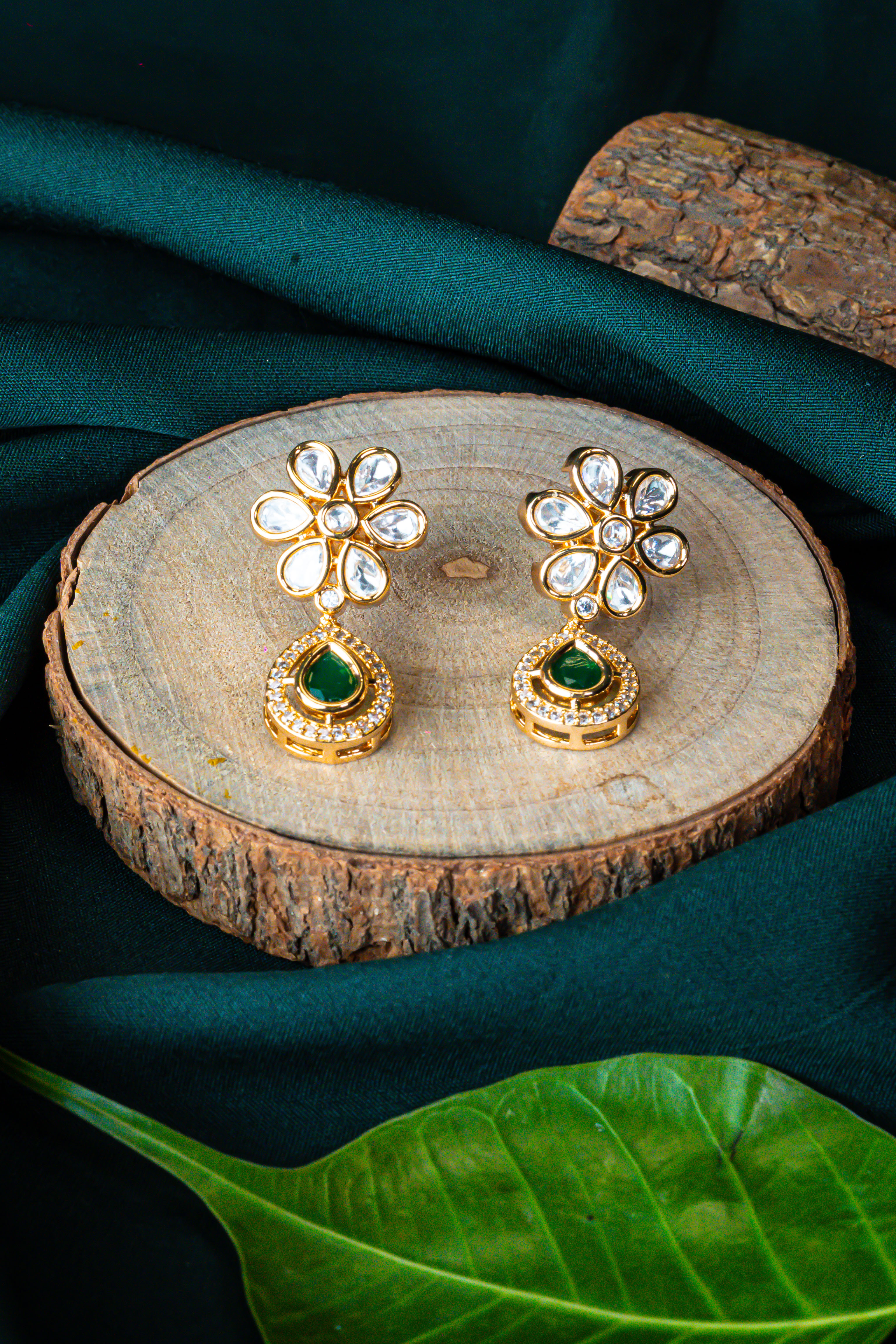 Verdant Grace Kundan Earrings
