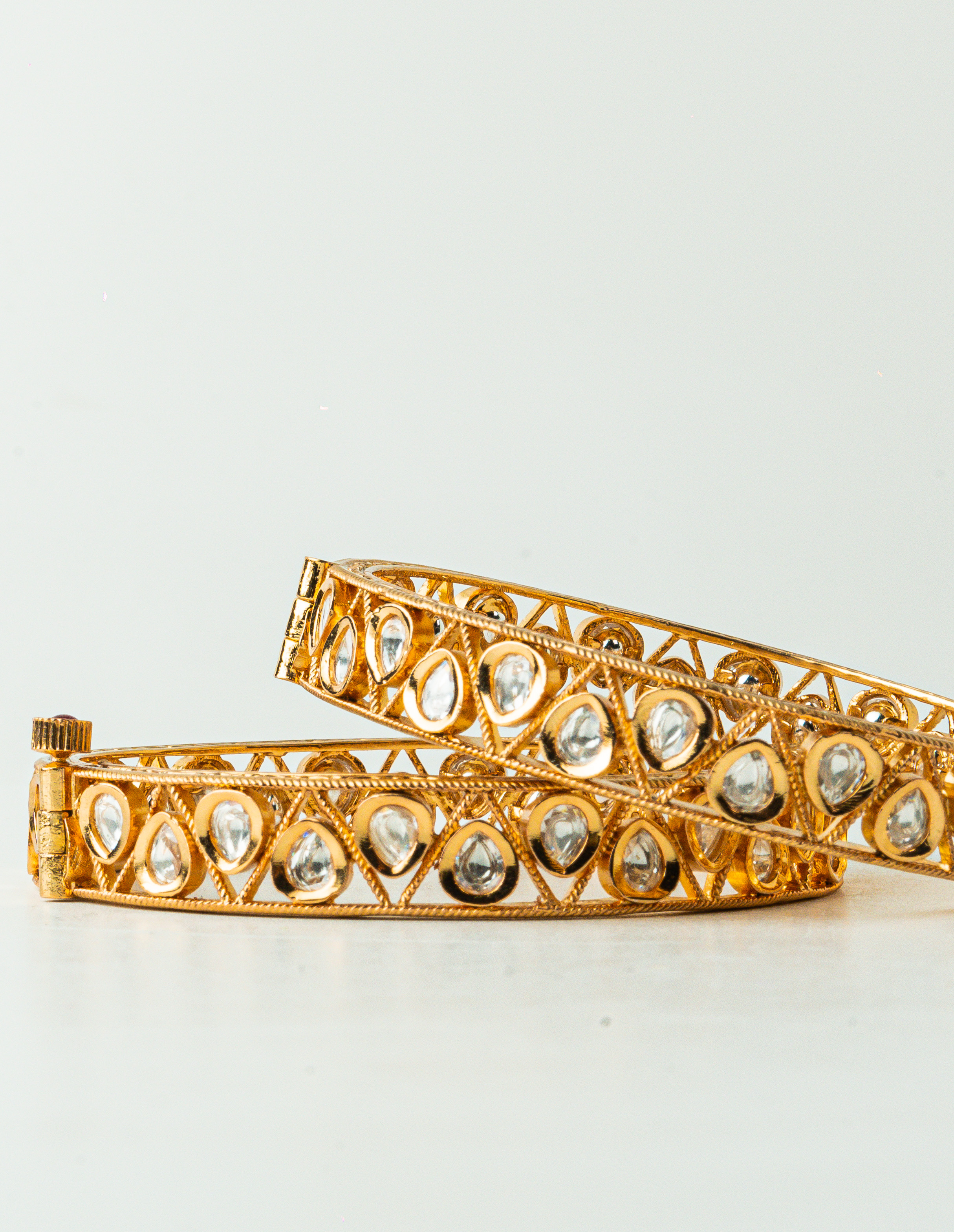 Heritage Kundan Screw Gold Bangles