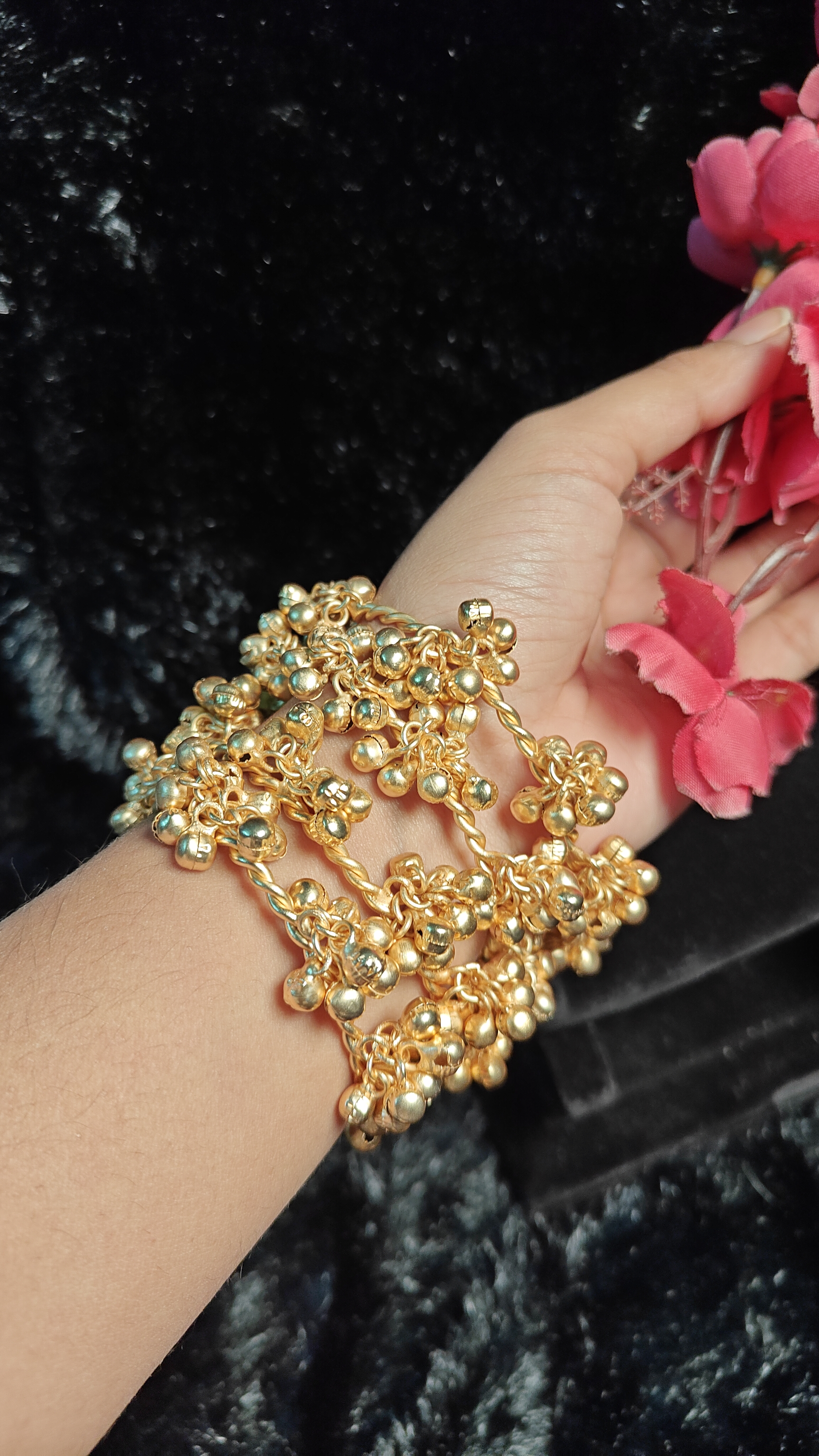 Royal Twist Ghungroo Kada Set (1 pair)