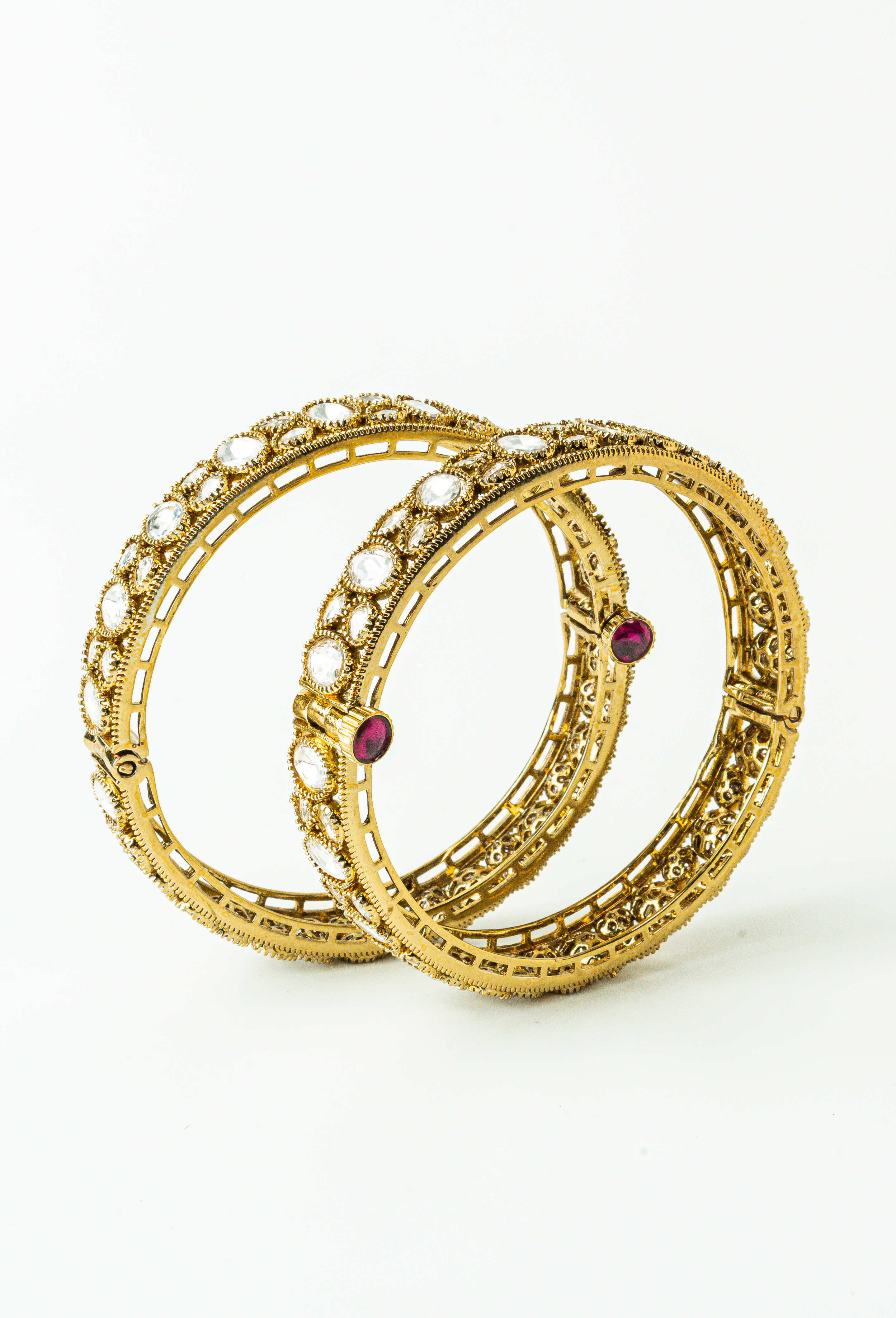 Antique Gold Kundan Screw Bangles