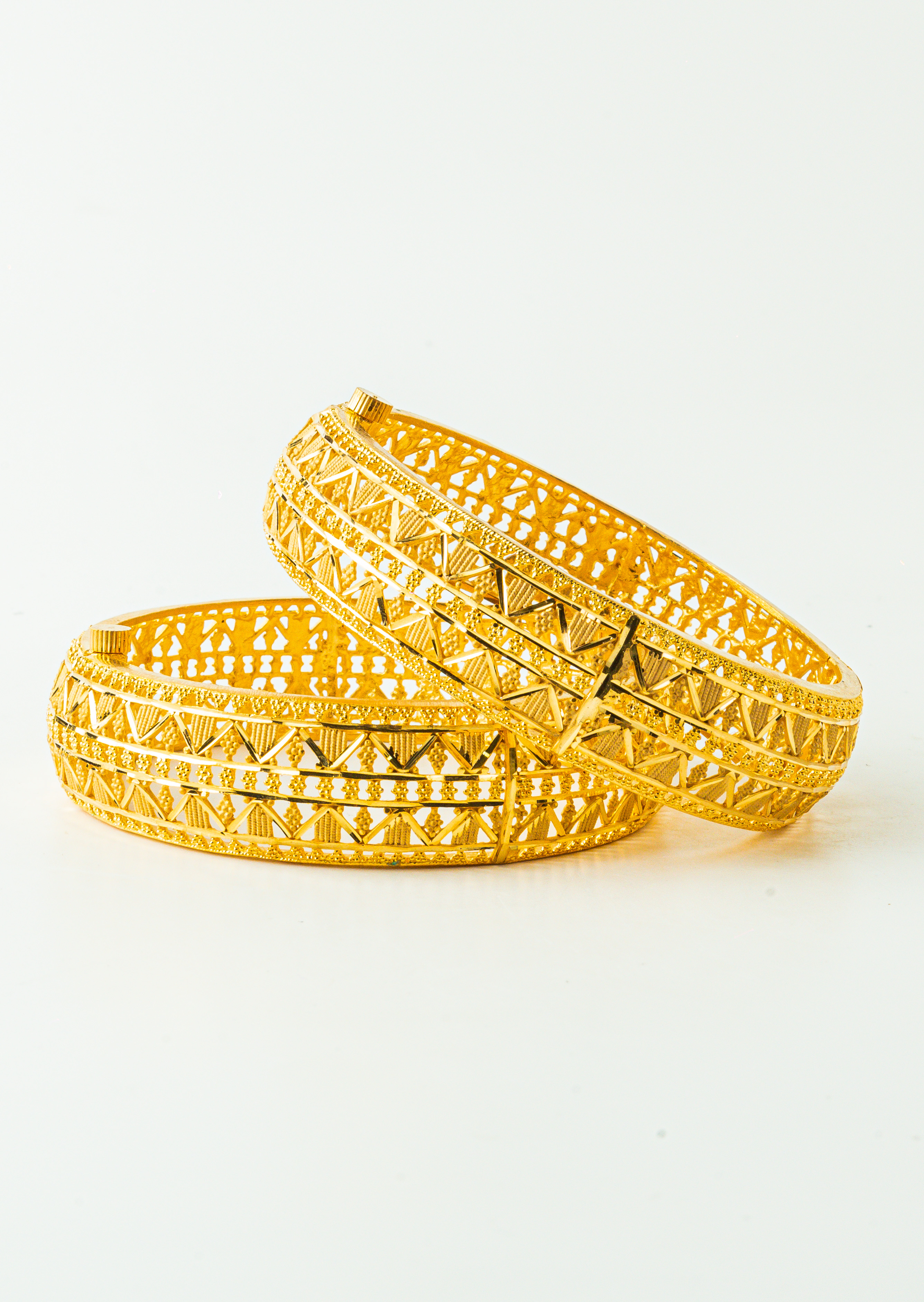 Classic Gold-Plated Screw Bangles