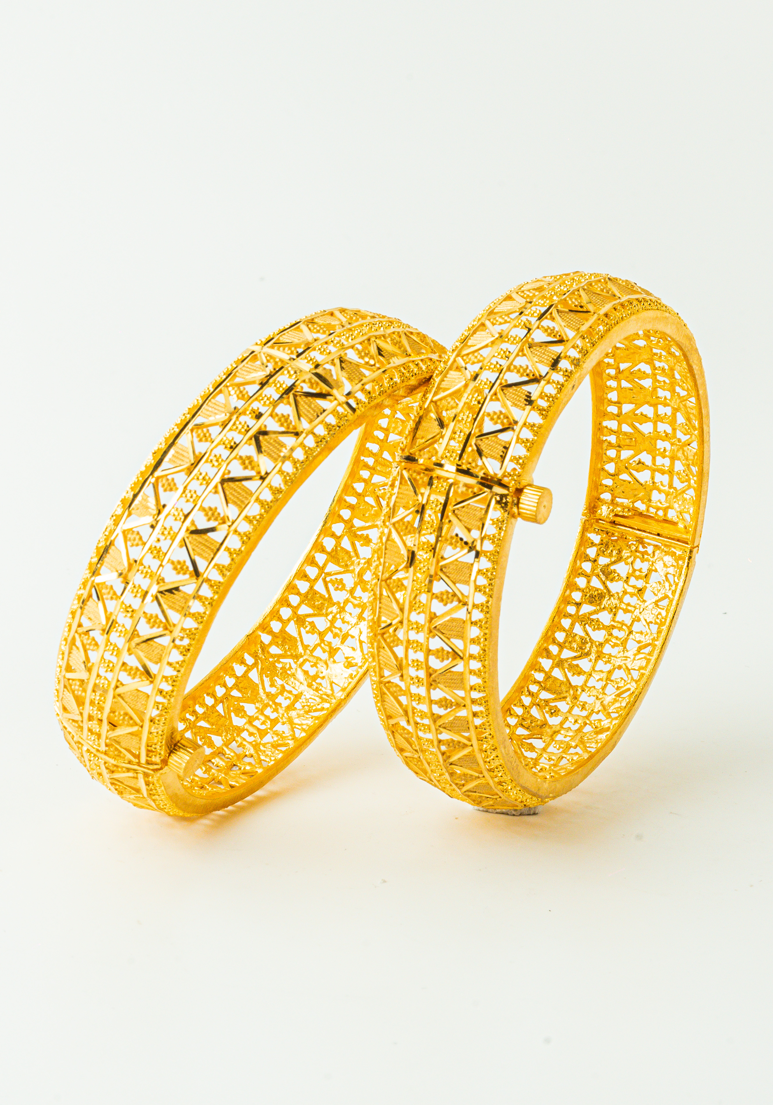 Classic Gold-Plated Screw Bangles