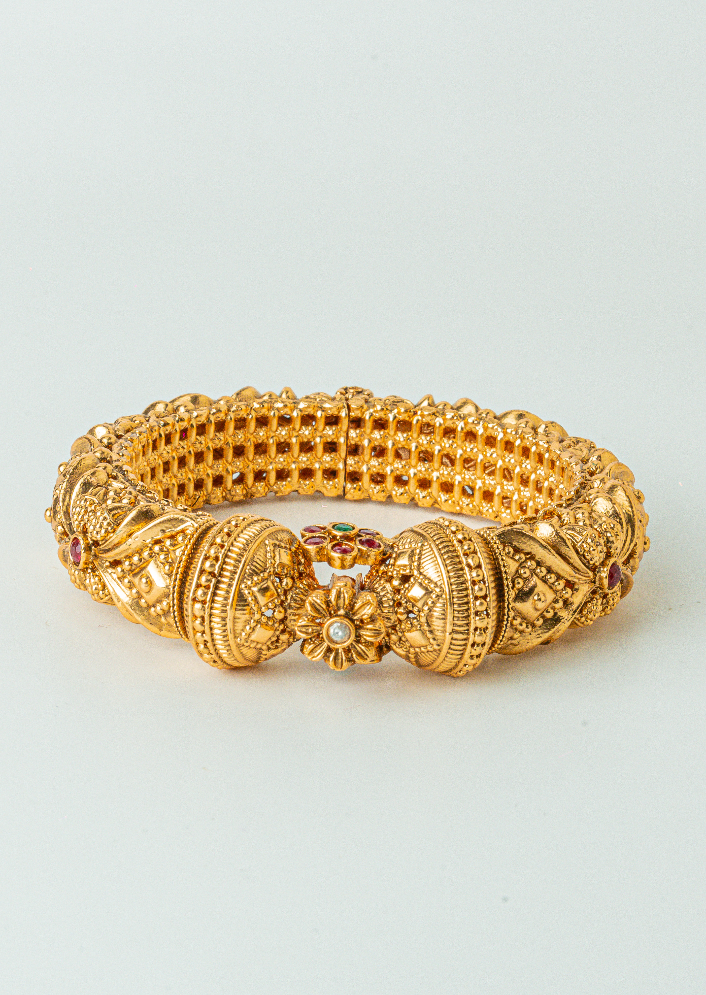 Classic Gold-Plated Kundan Bangles