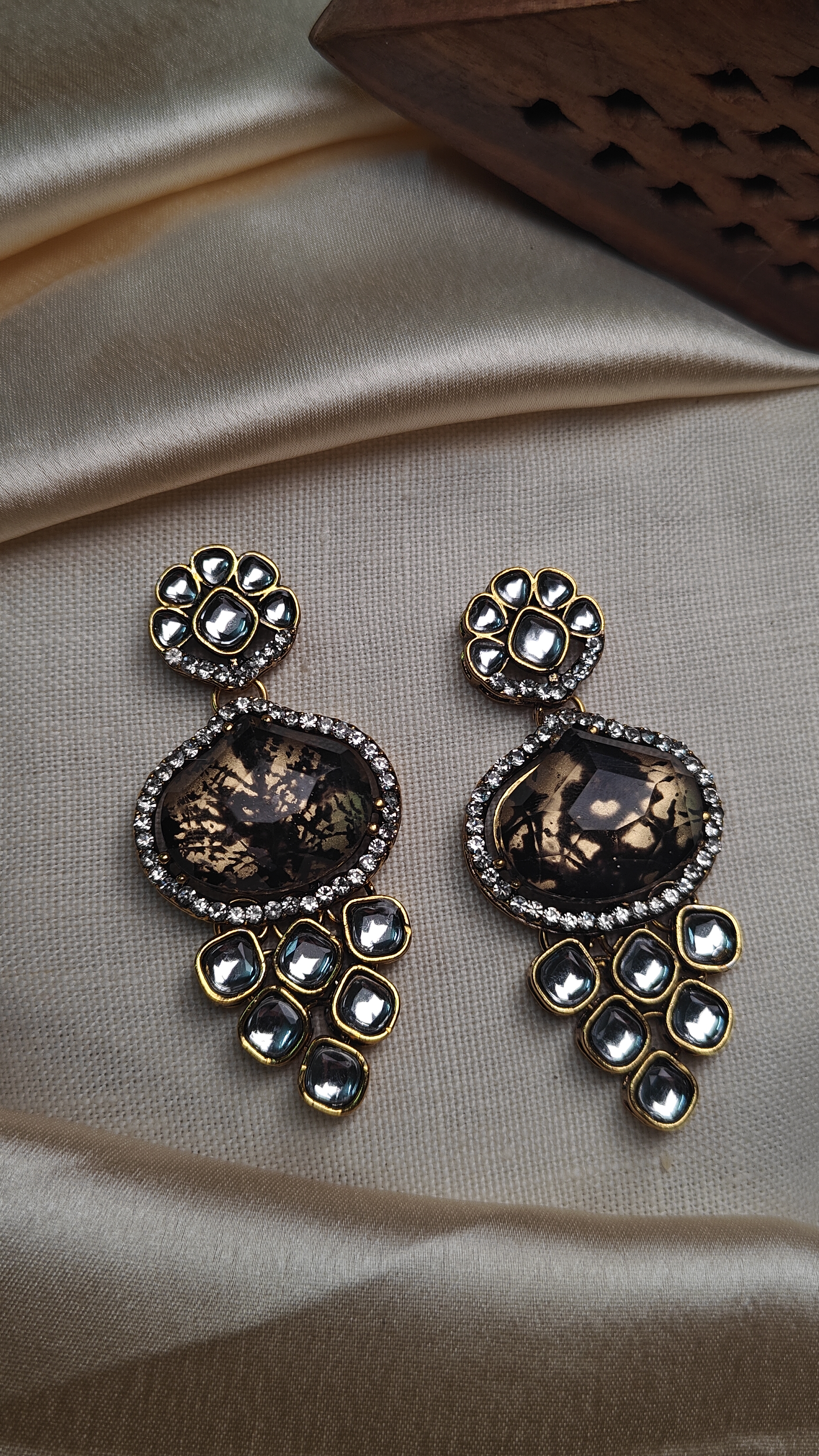 Luxury kundan studded earrings with black mirror stone 