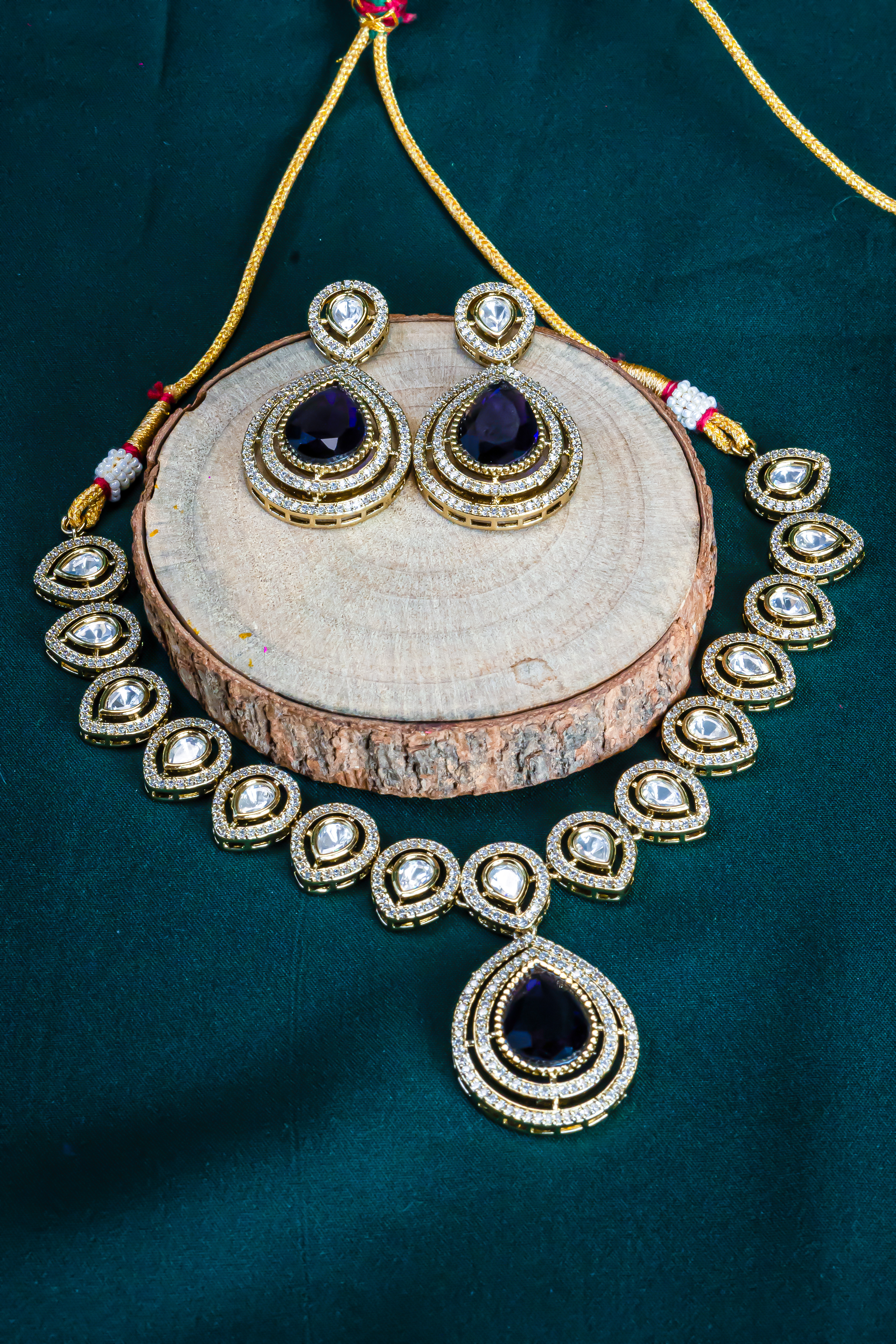 Antique Teardrop Blue Kundan Necklace