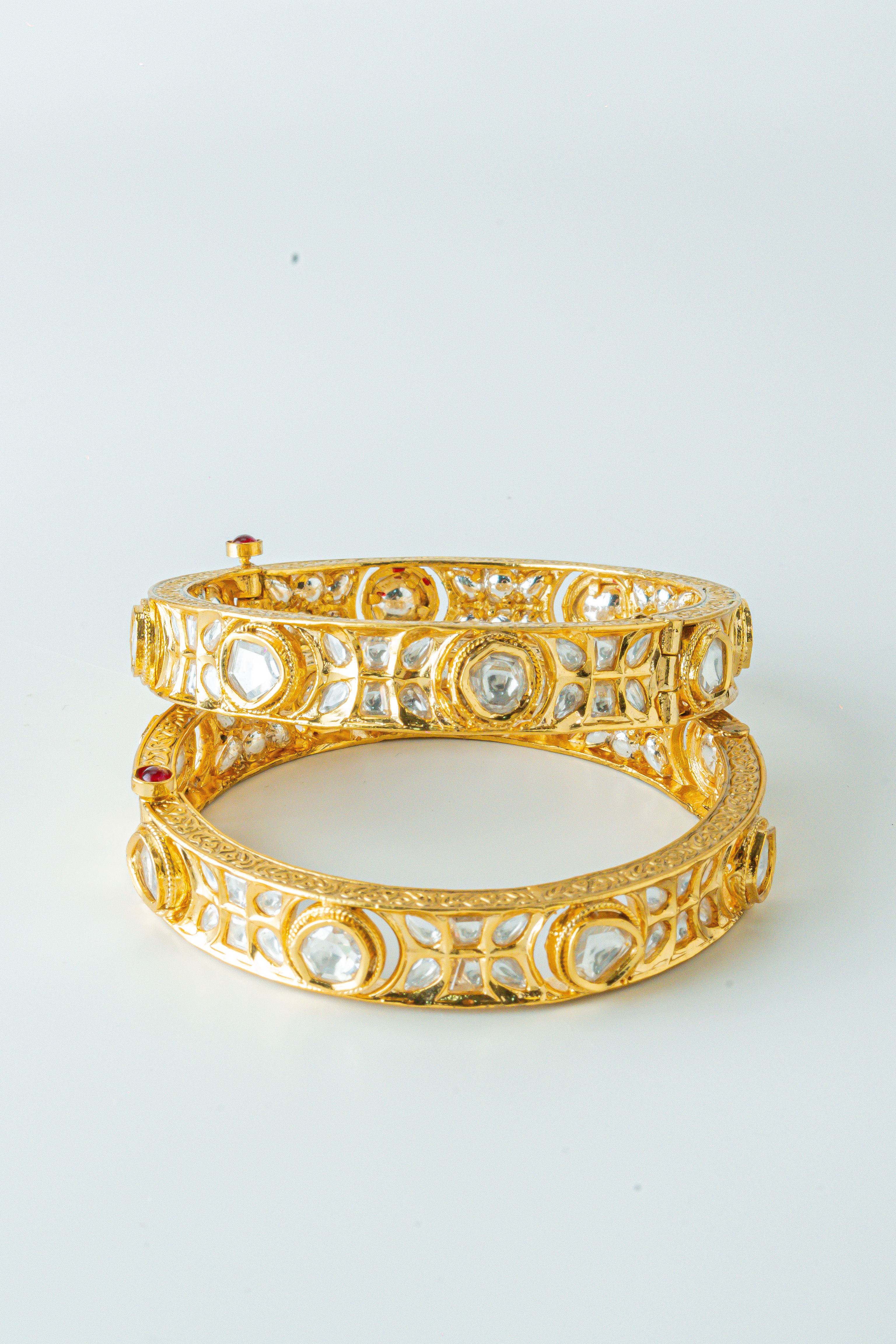 Ethnic Gold Kundan Screw Bangles