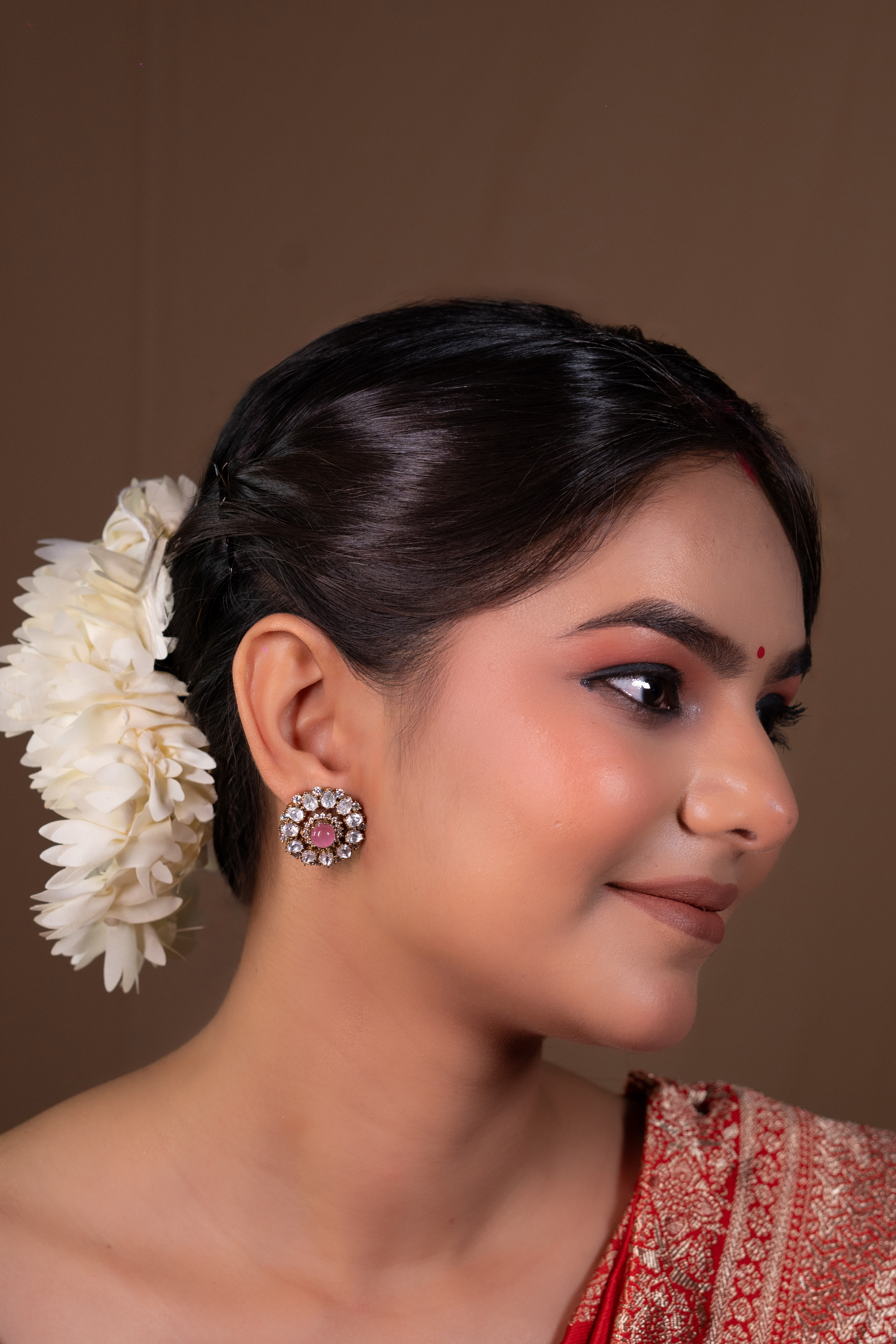 Antique pink Kundan Studs