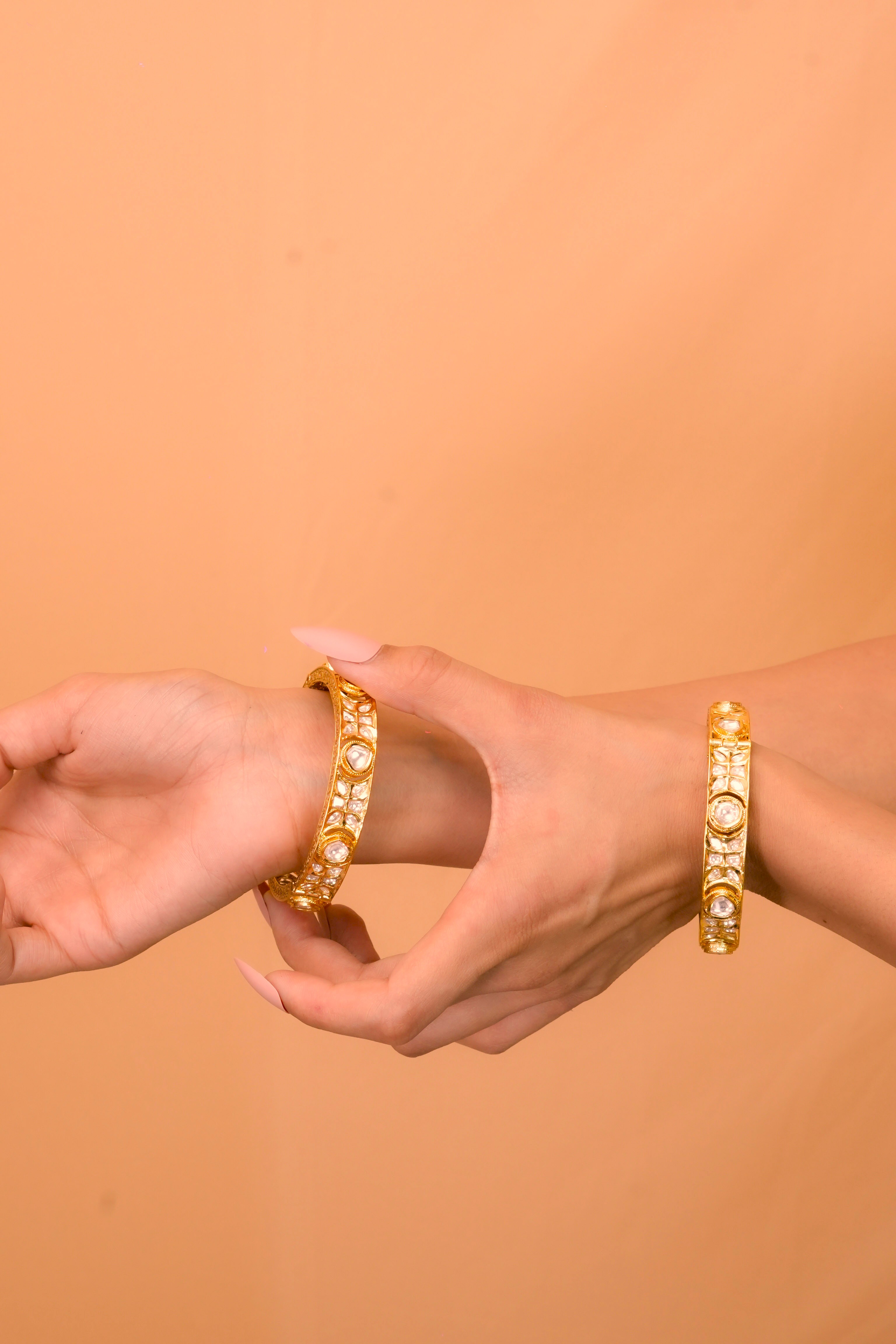 Ethnic Gold Kundan Screw Bangles
