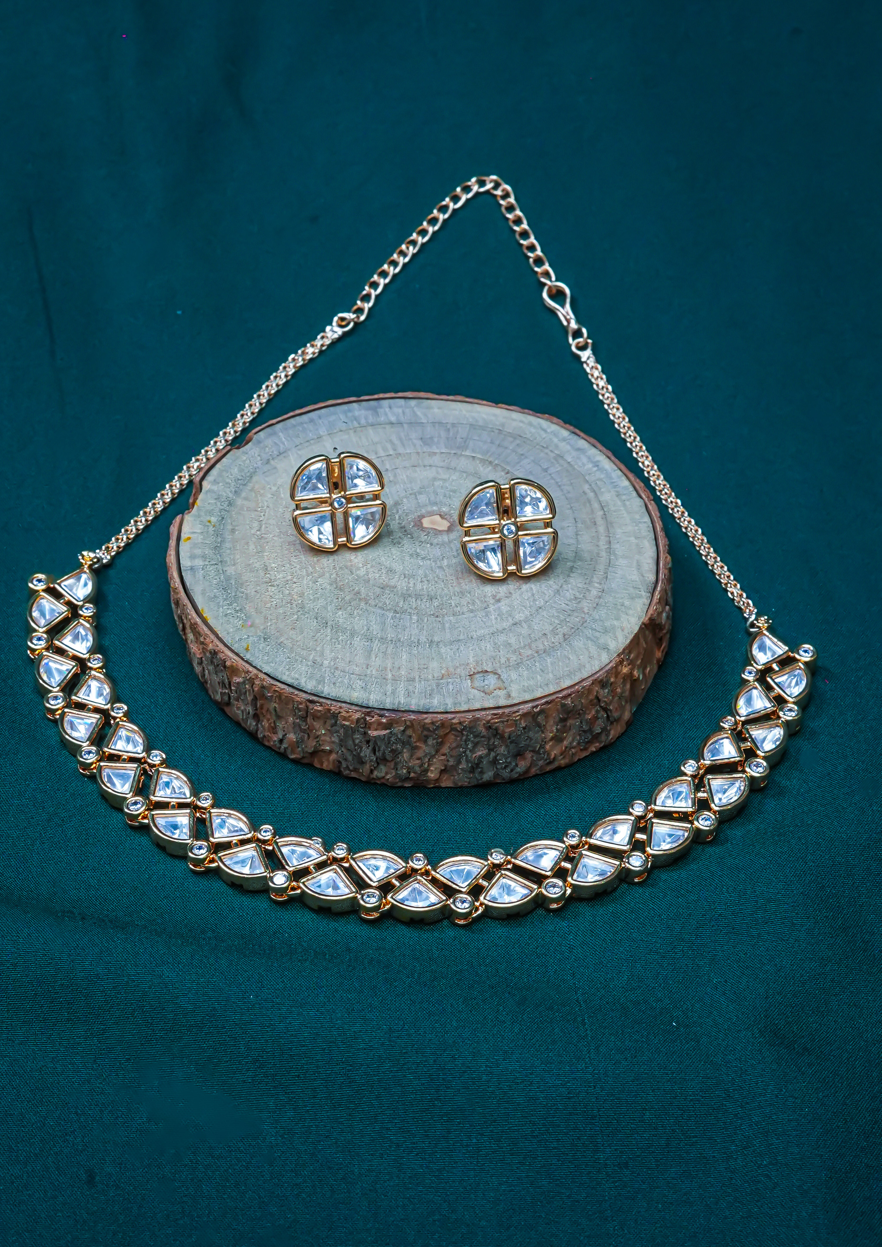 Classic Gold Plated Kundan Necklace