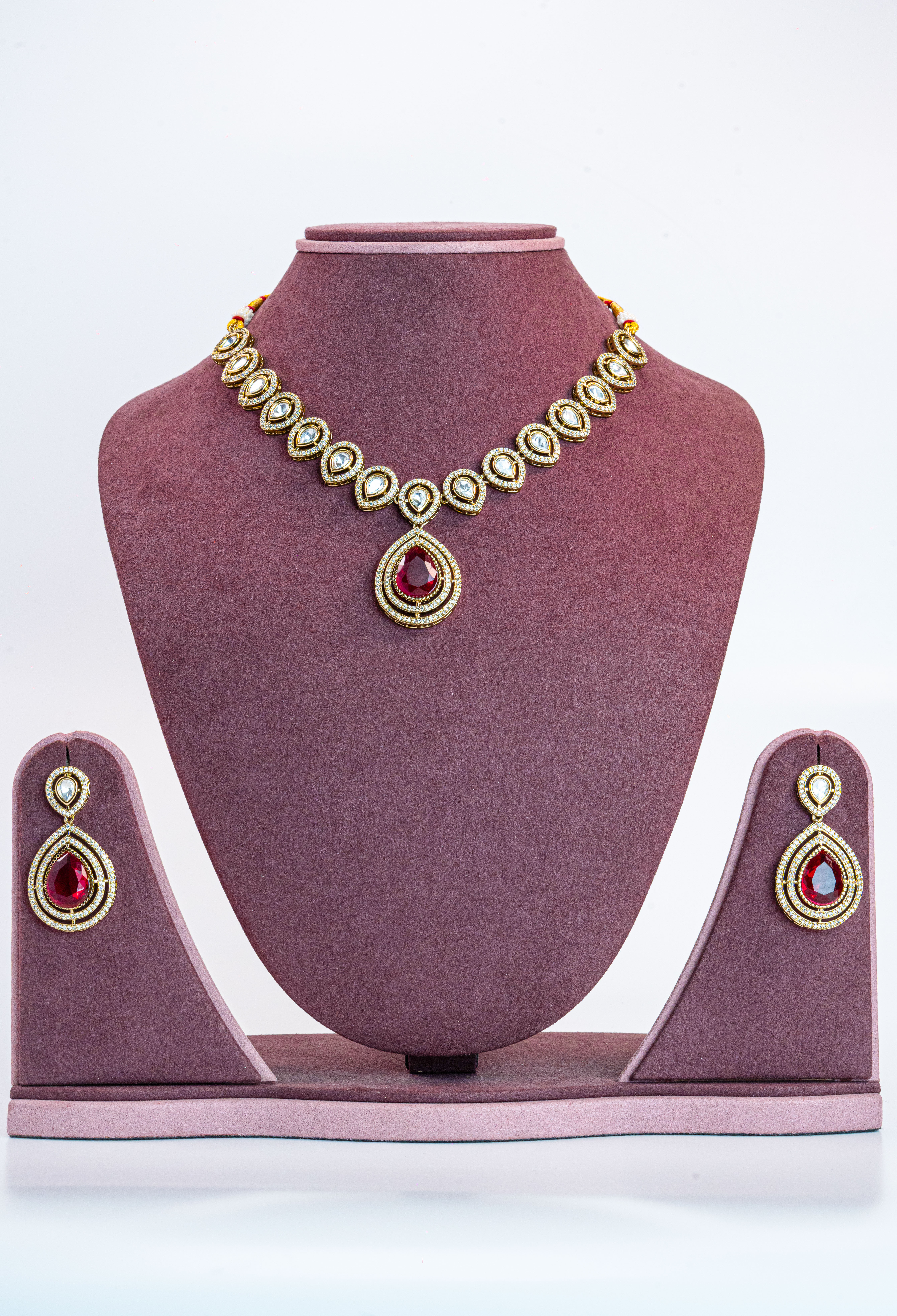 Antique Red Teardrop Kundan Necklace