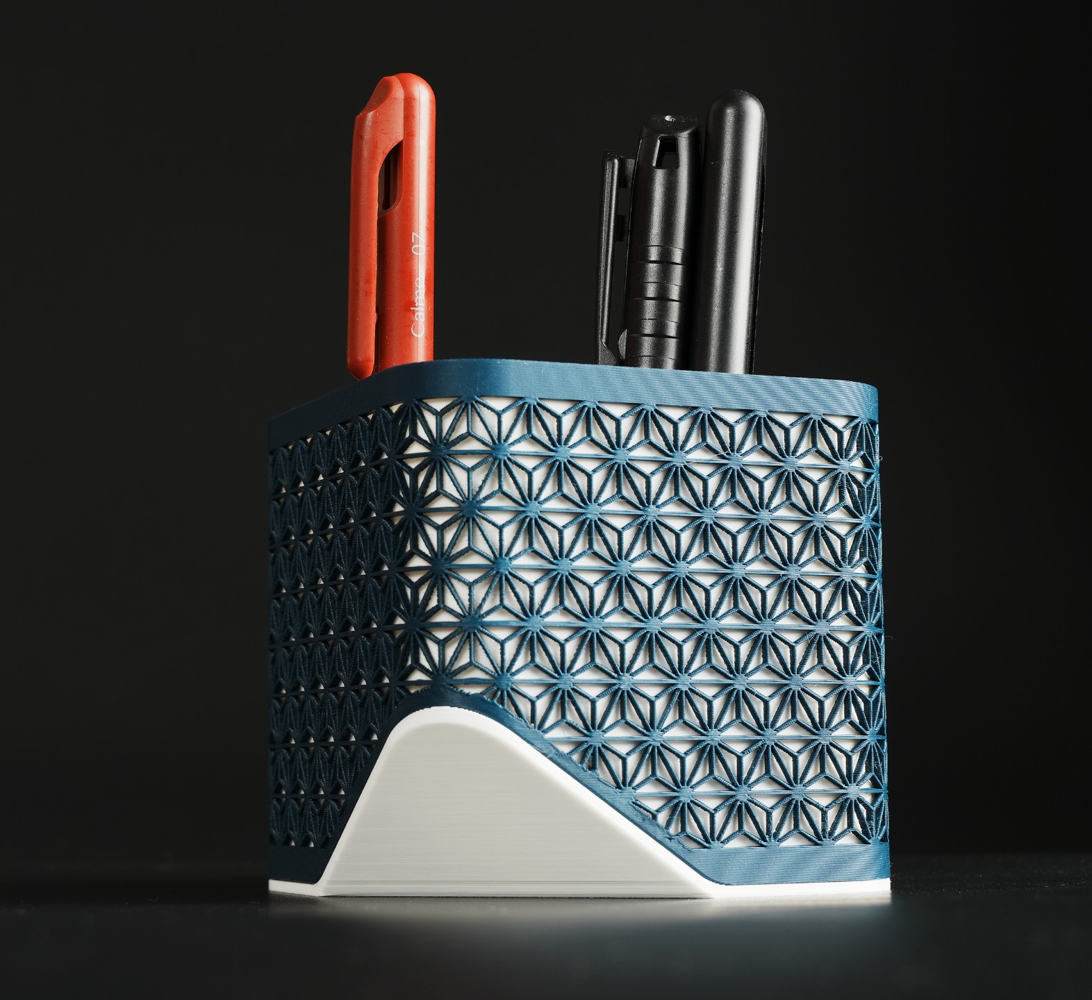 Kumiko Pen Holder