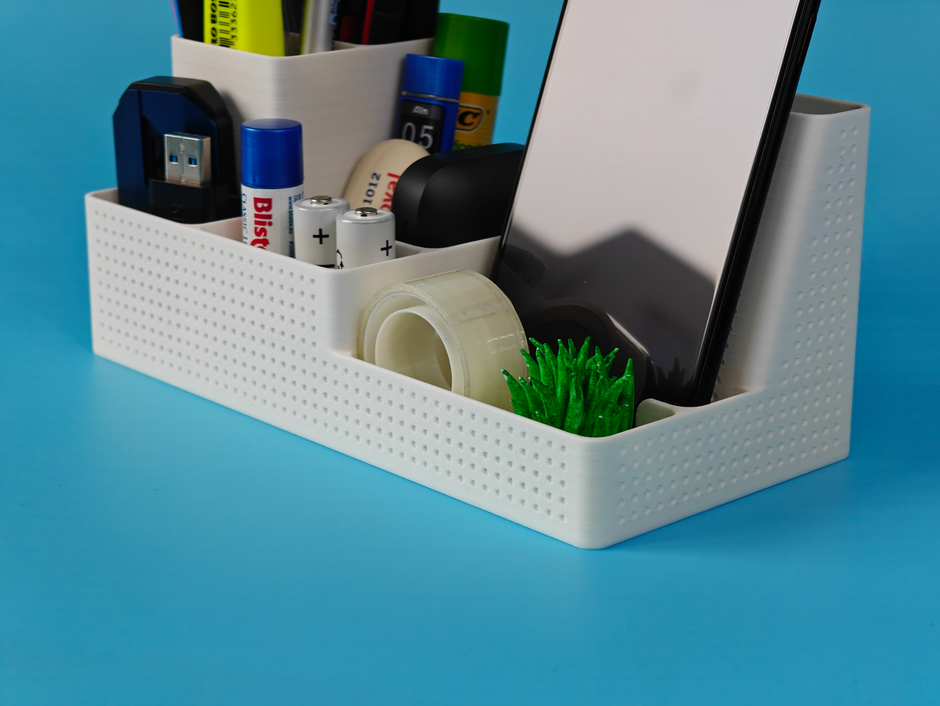 Vertex Desk Organizer