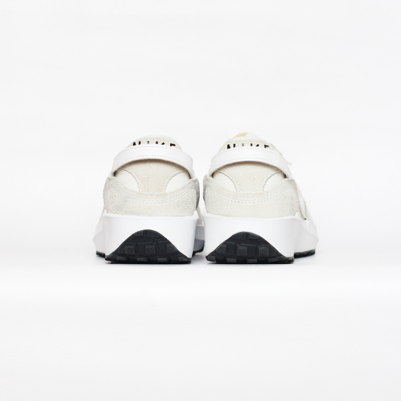 Nike Waffle Debut