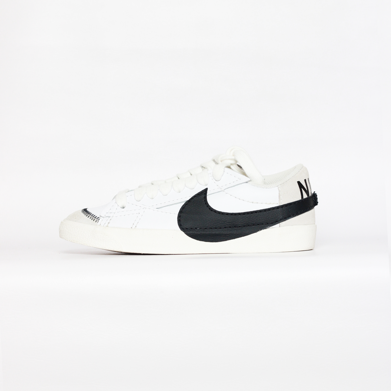 Nike Blazer Low '77 Jumbo