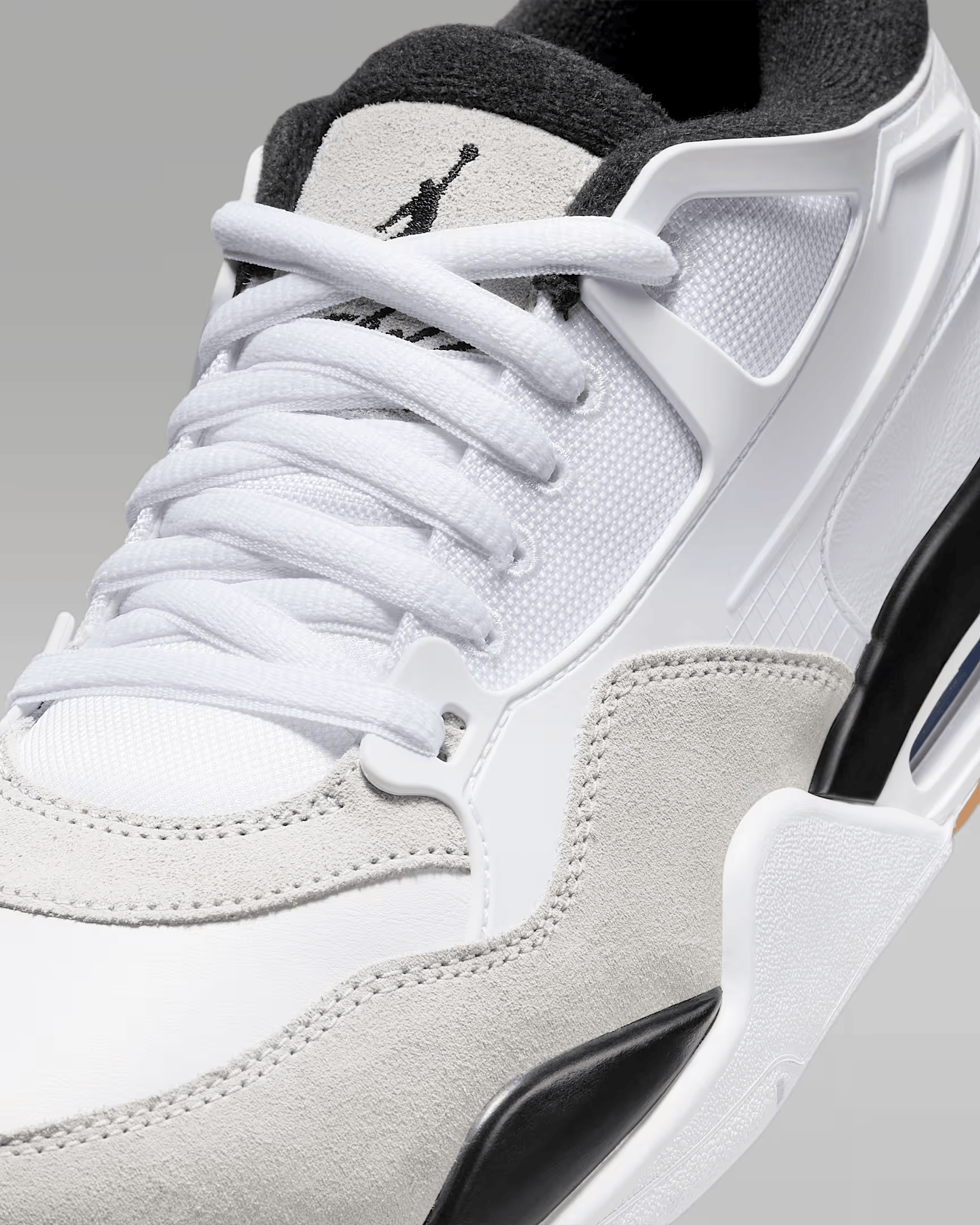 Air Jordan 4 RM