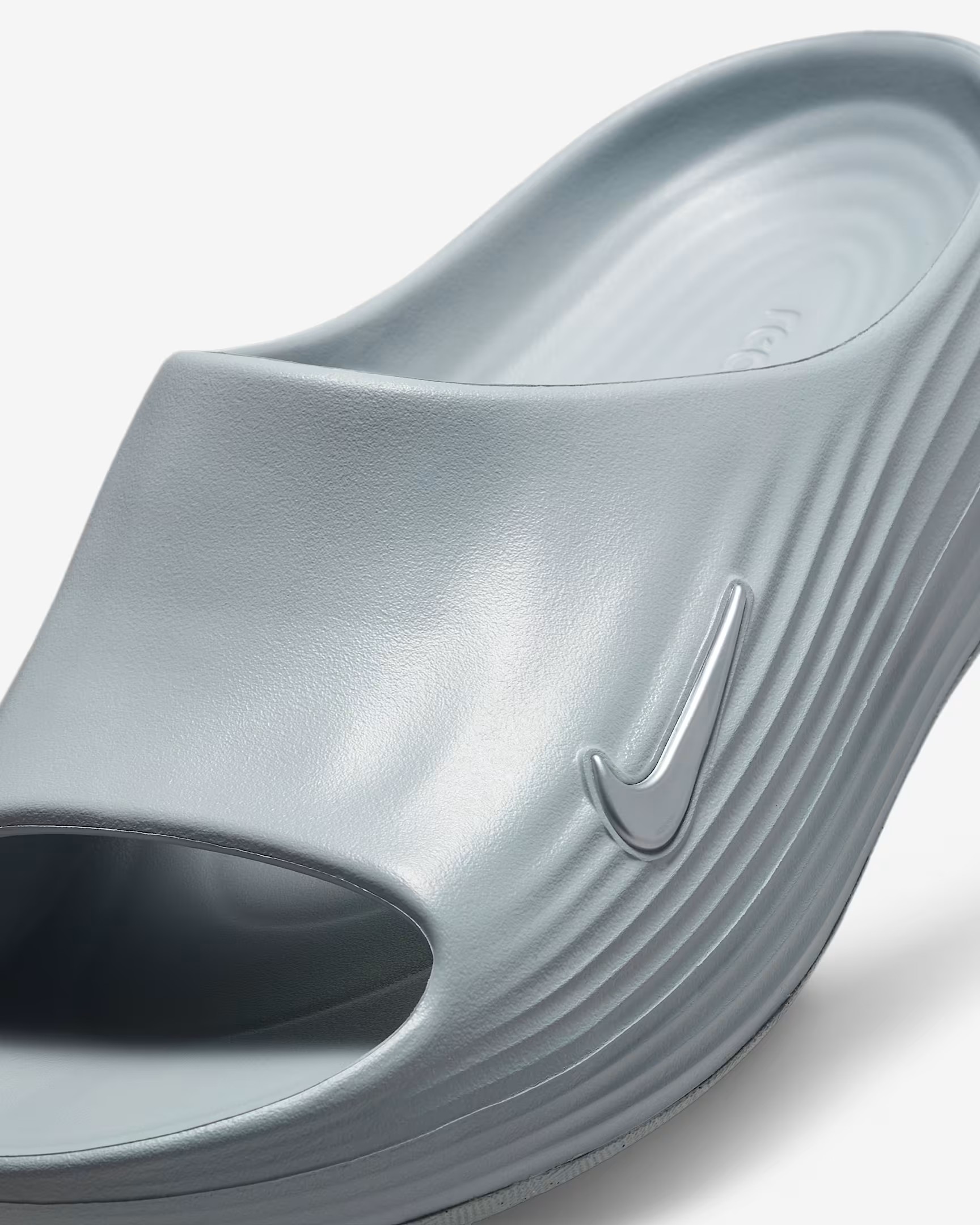 Nike ReactX Rejuven8