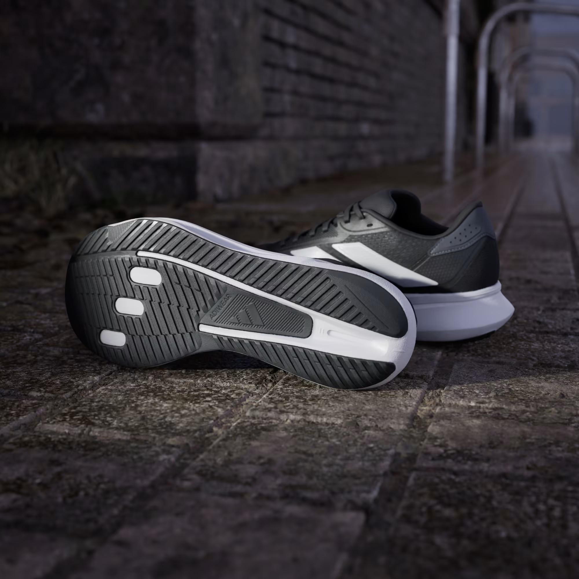 Duramo SL 2 running