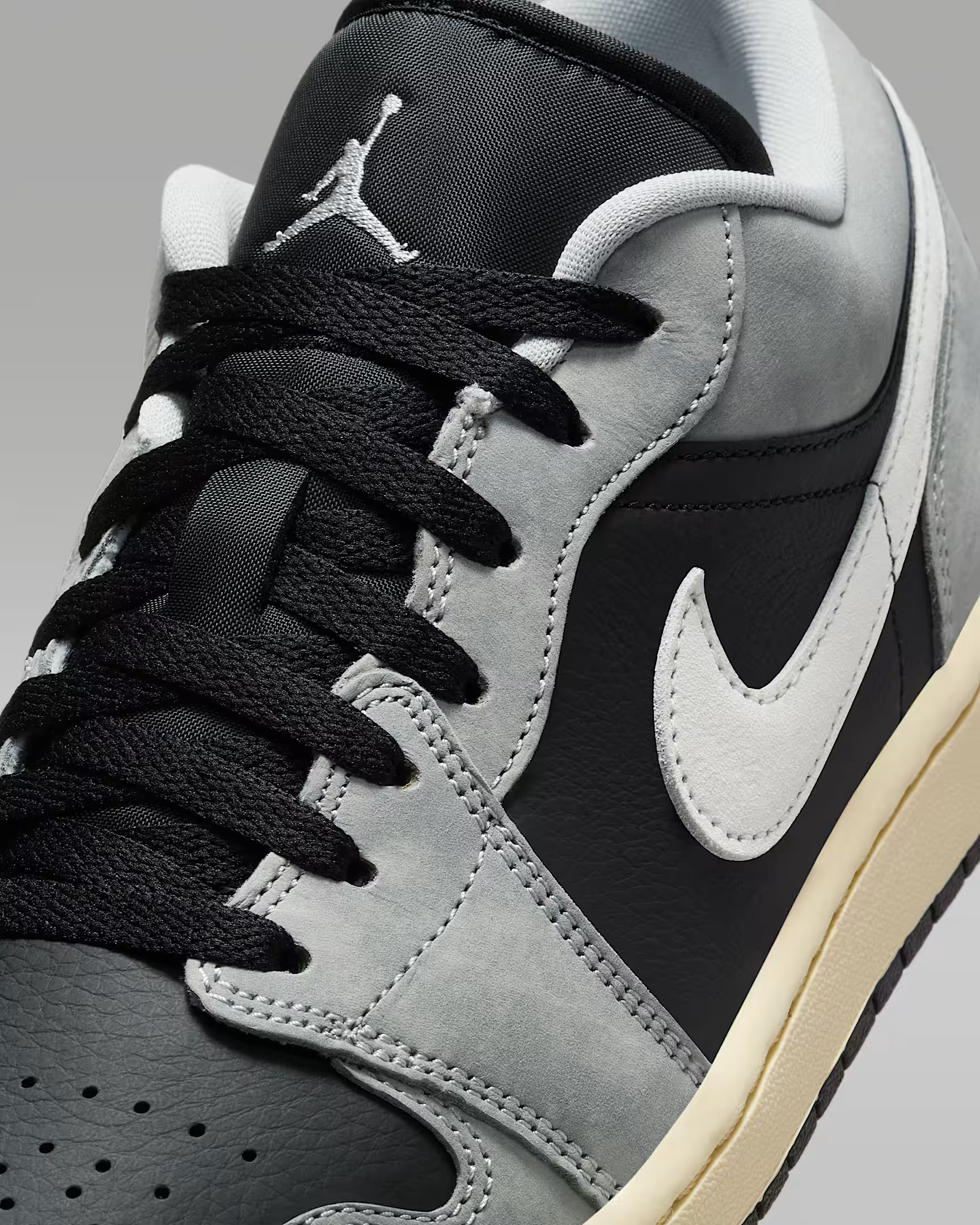 Air Jordan 1 Low SE