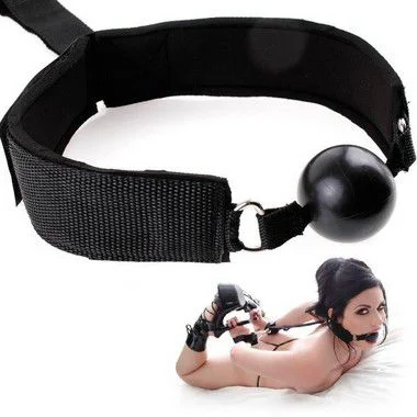 Kit Restritor Mordaça Ball Gag com Algemas Restritoras Ajustável