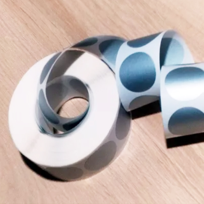 Rollo Raspaditas Adhesivas 1000 Unid. 2.5cm Para Tarjetas