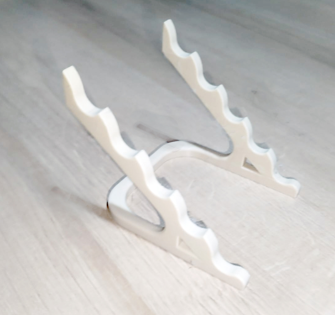 Soporte exhibidor plastico hasta 5 lapiceras para mesa