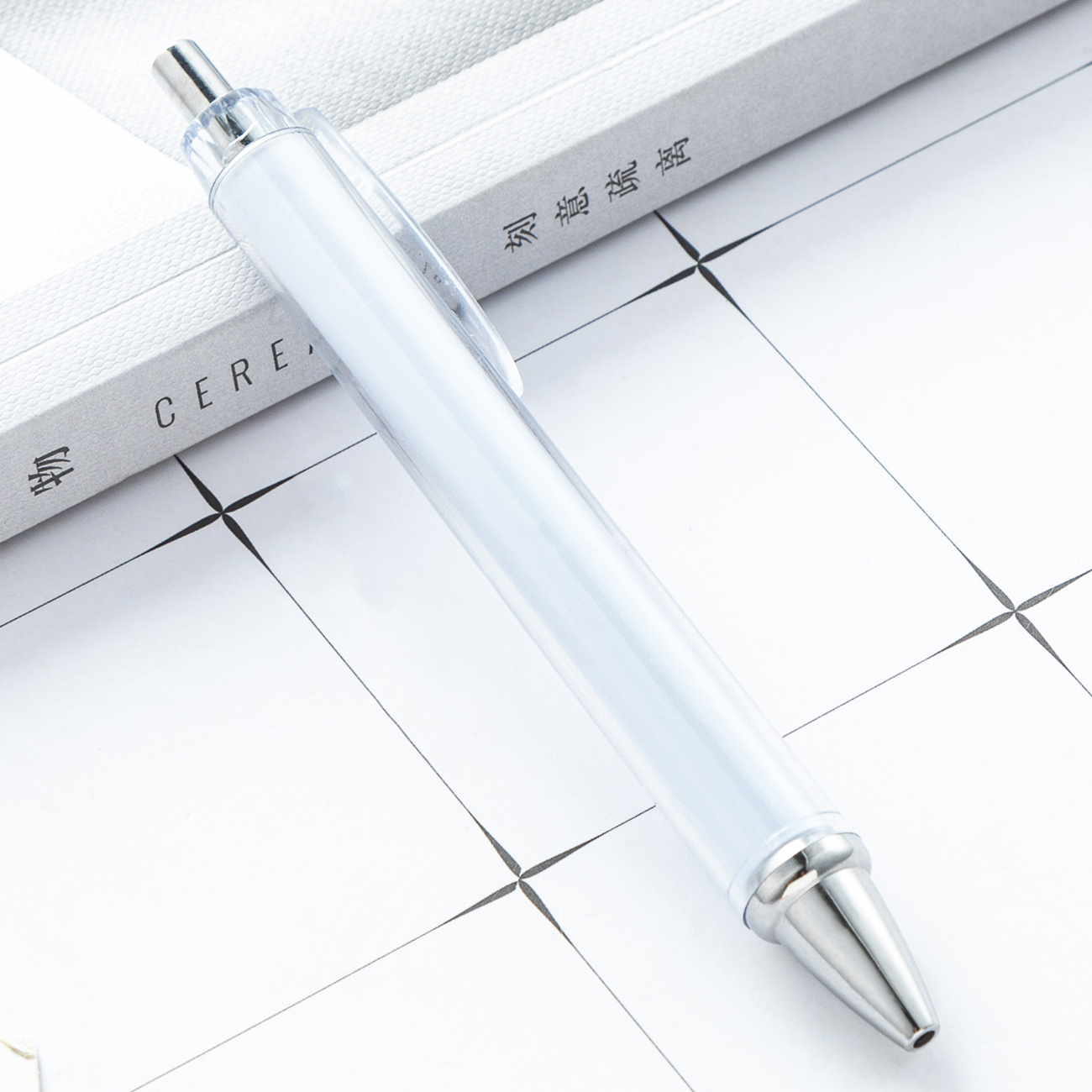 Caja de 50 Lapiceras transparentes facilmente personalizables