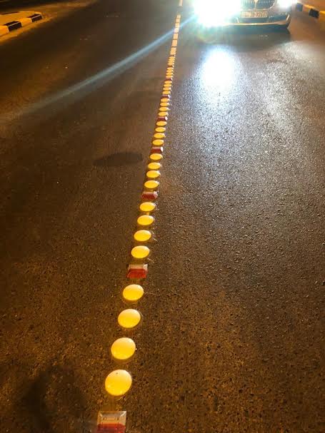 Road Reflectors / Cat Eyes