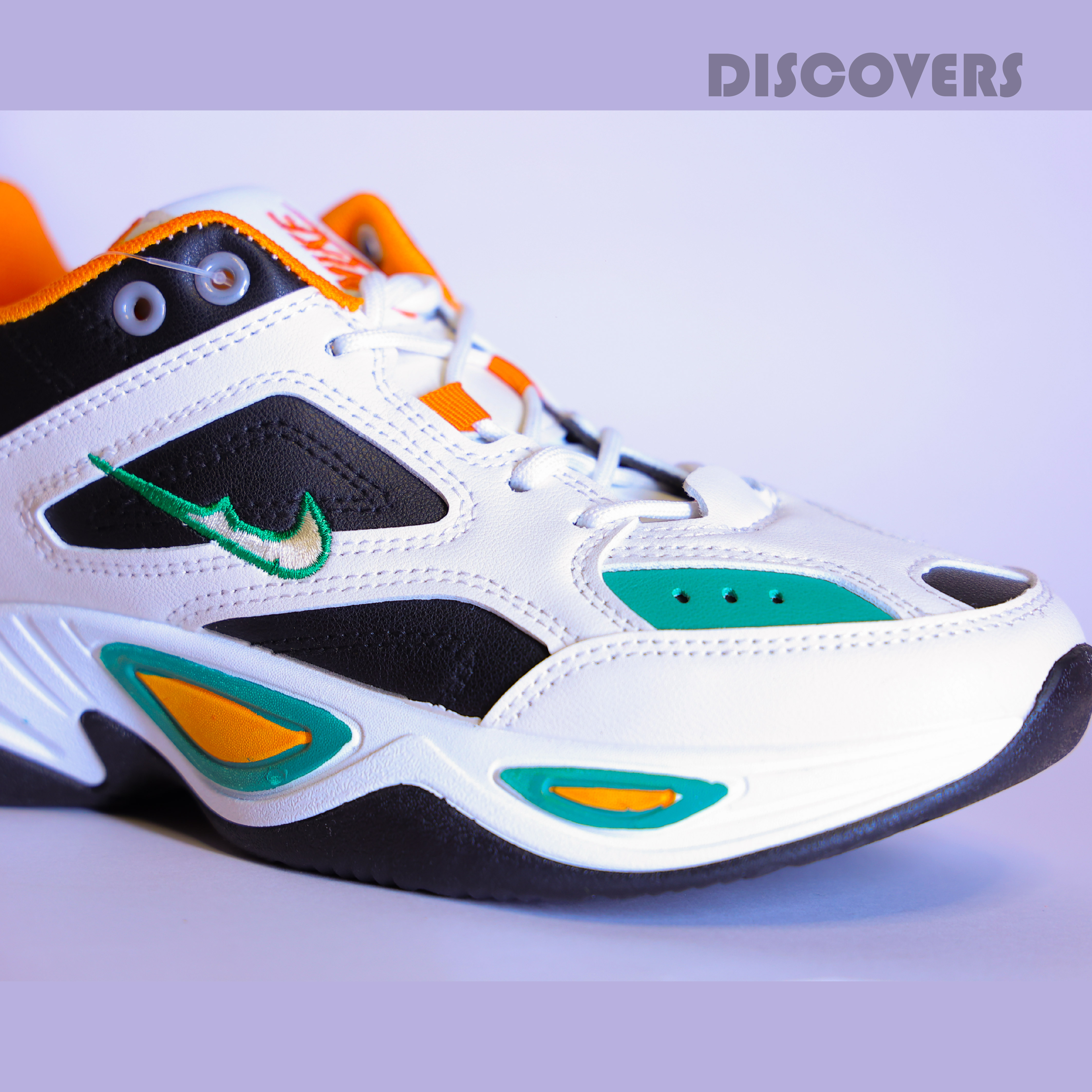 Fashionable Sports Sneakers