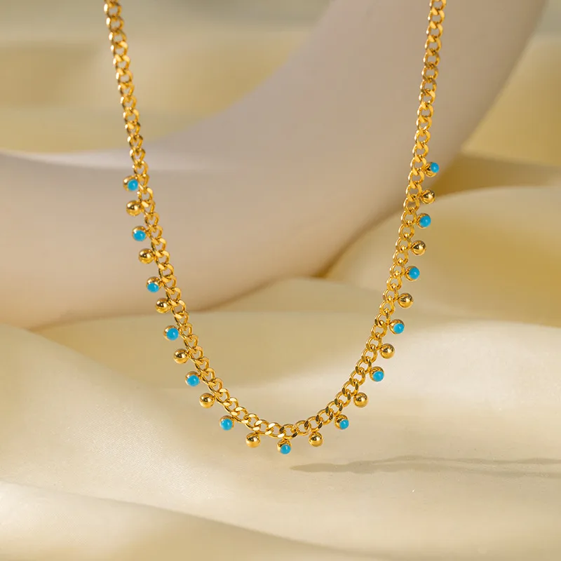 COLLIER  ANY