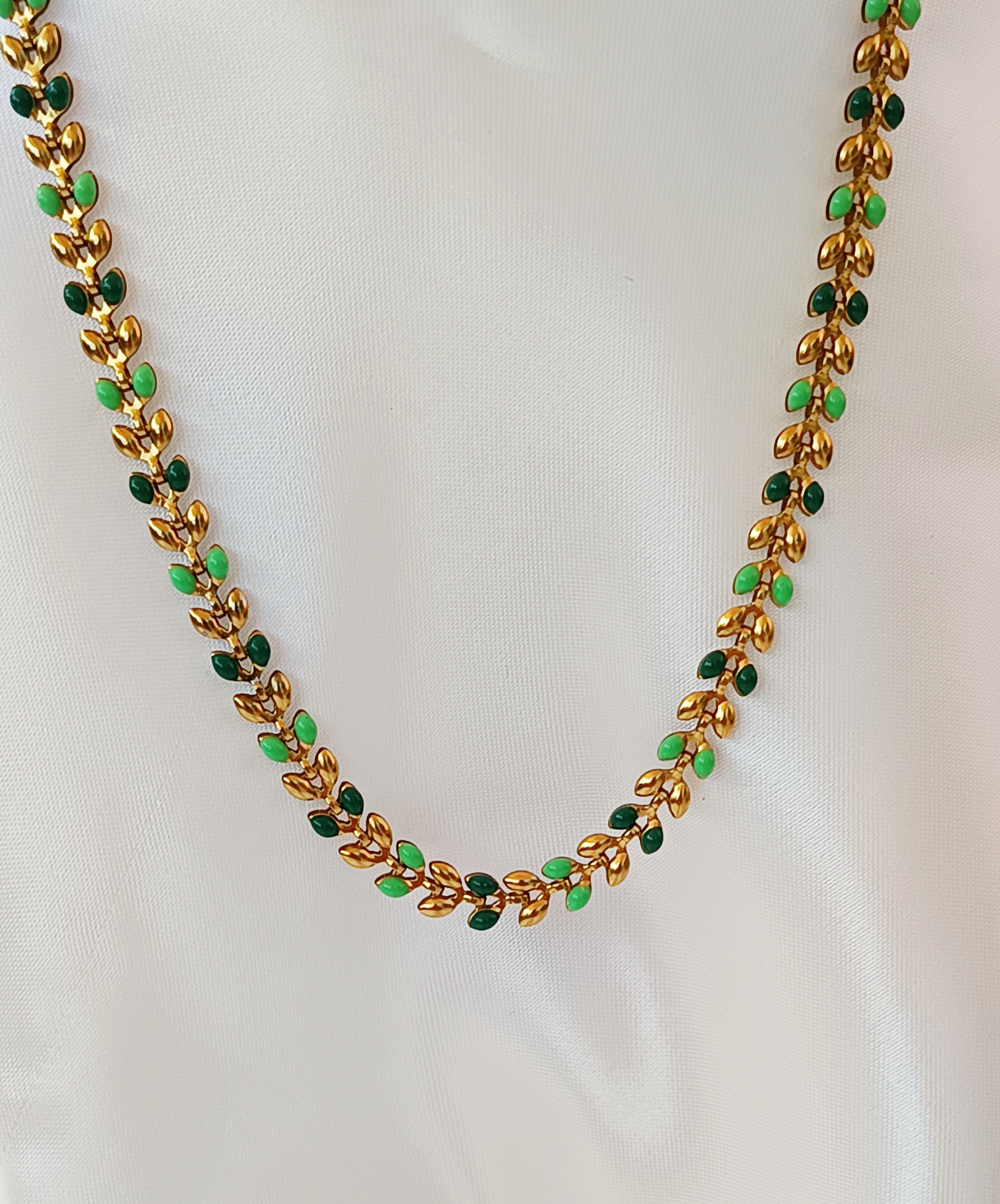 COLLIER  BEA VERT