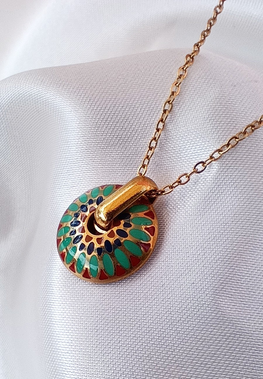 COLLIER OLY VERT