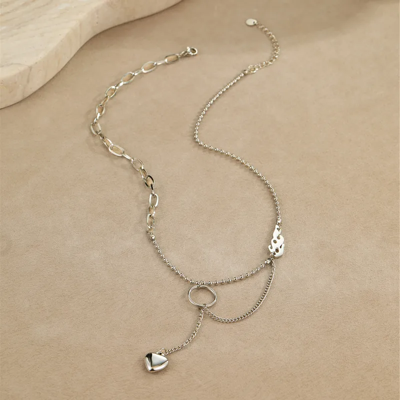 Collier ESINE