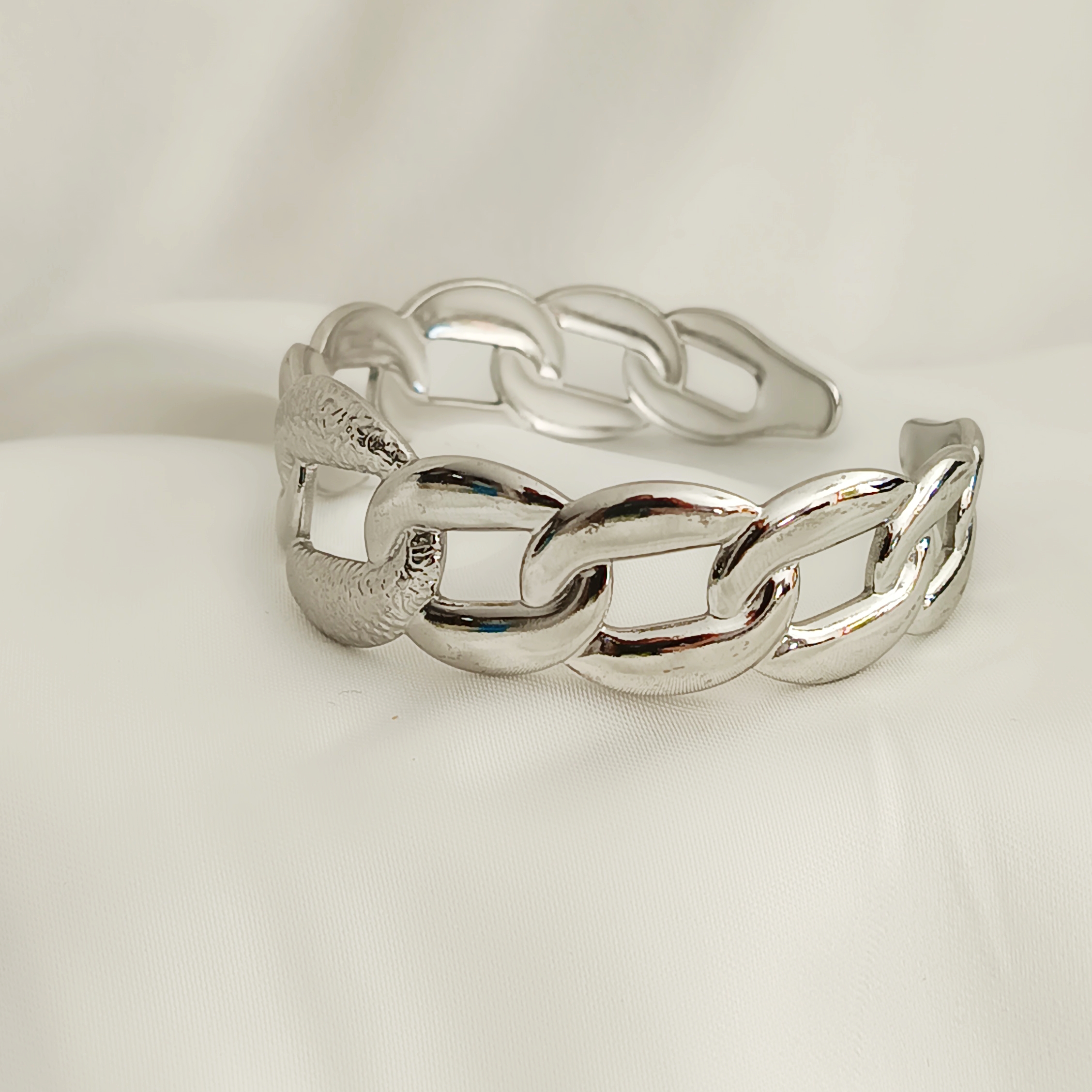 BRACELET RIGIDE  EMY 