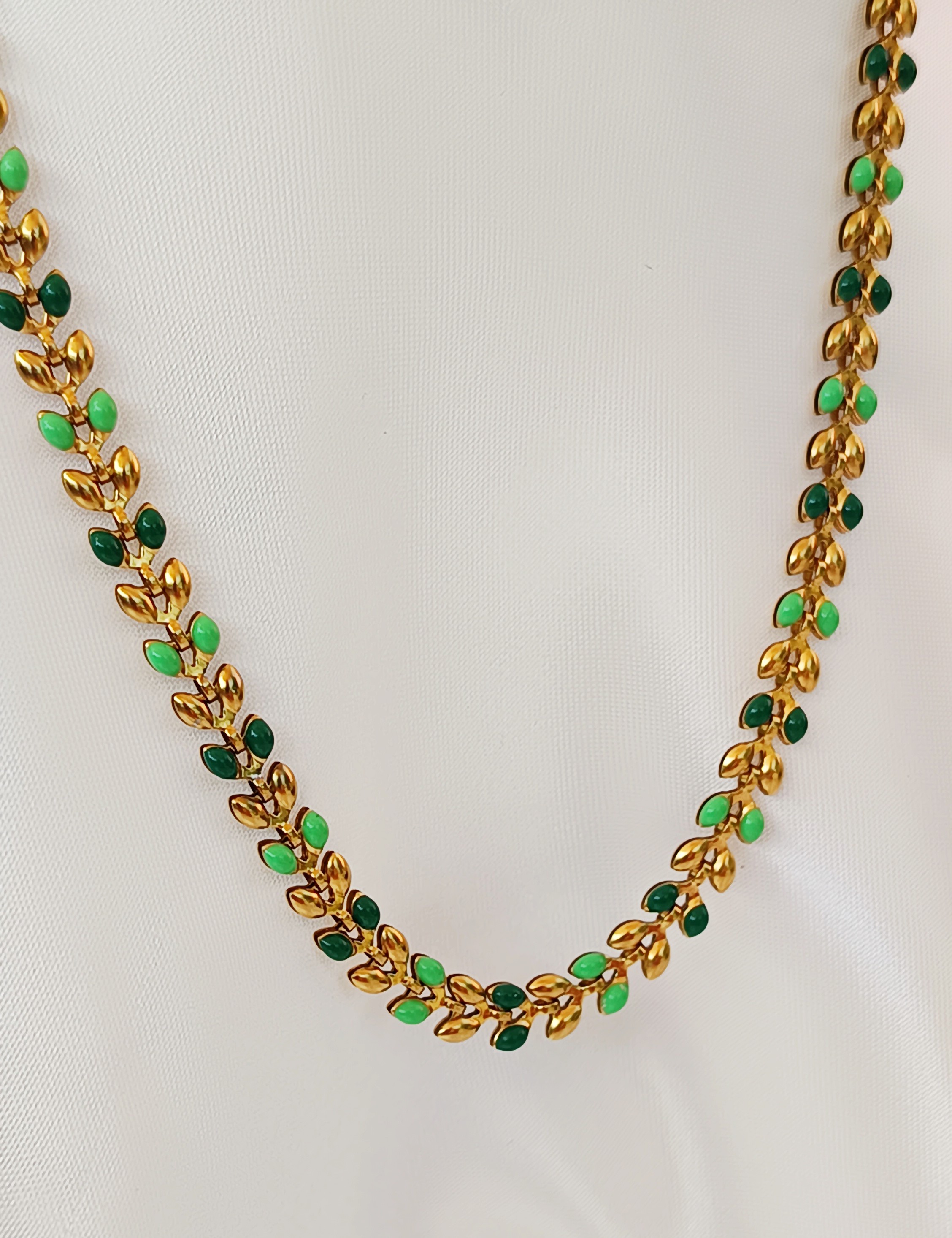 COLLIER  BEA VERT
