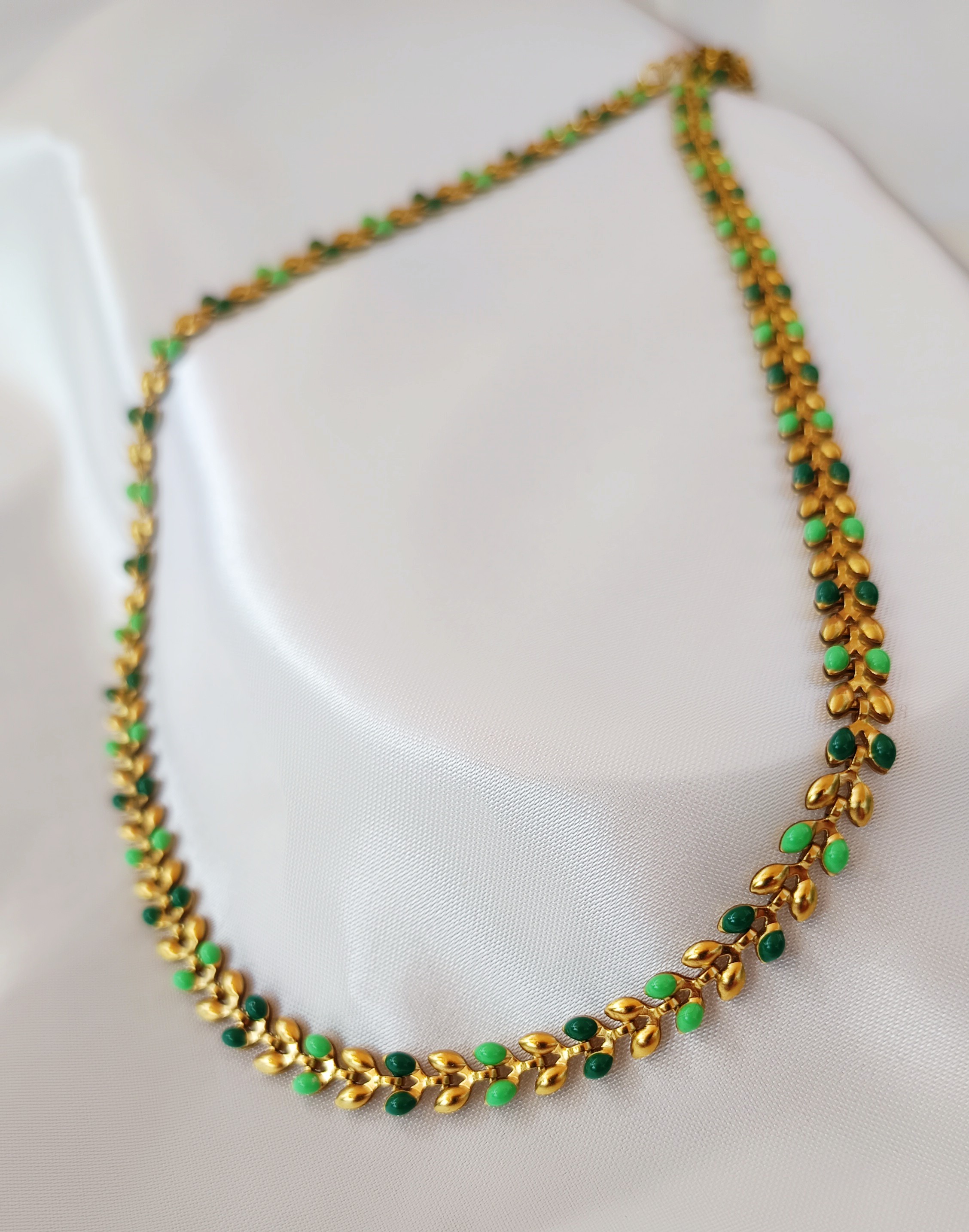 COLLIER  BEA VERT