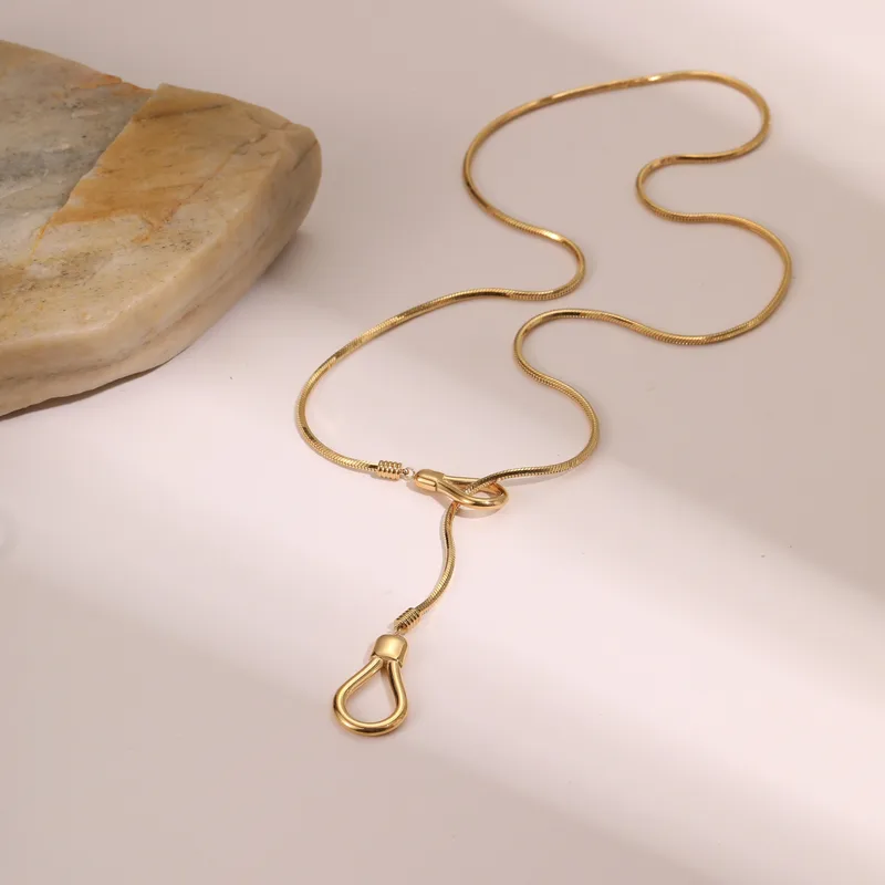 COLLIER KIRA