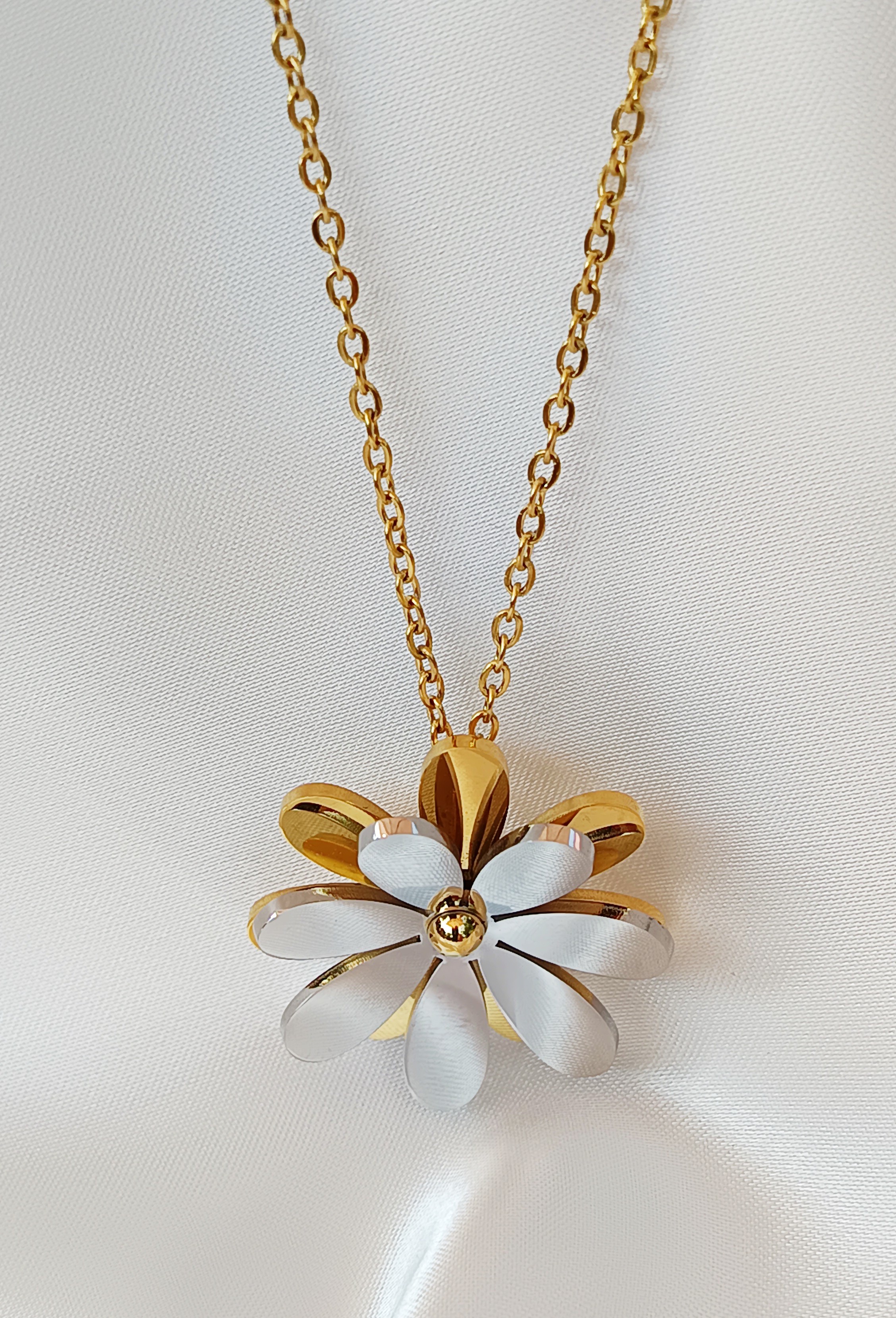 COLLIER AURELIA