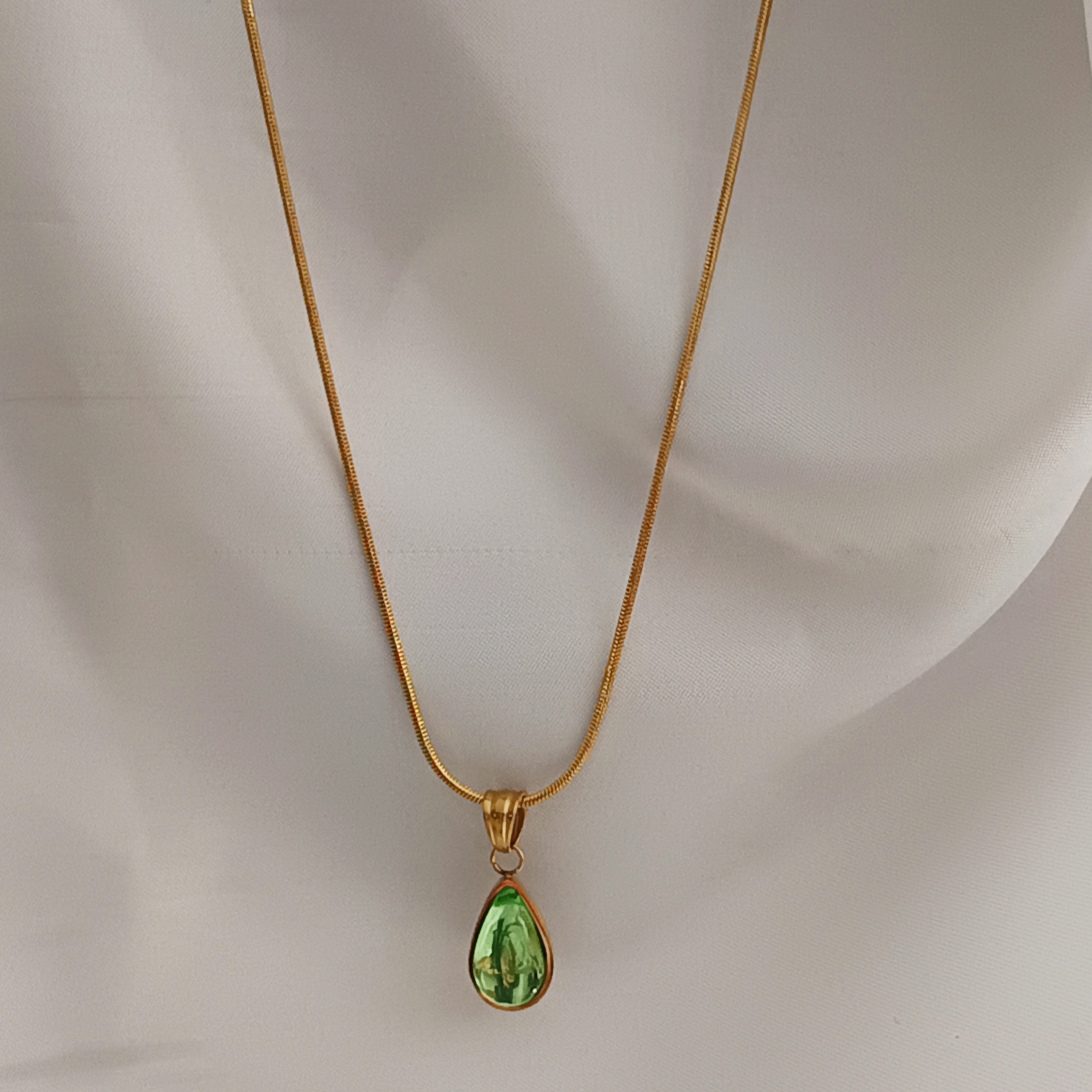 COLLIER CORALIA