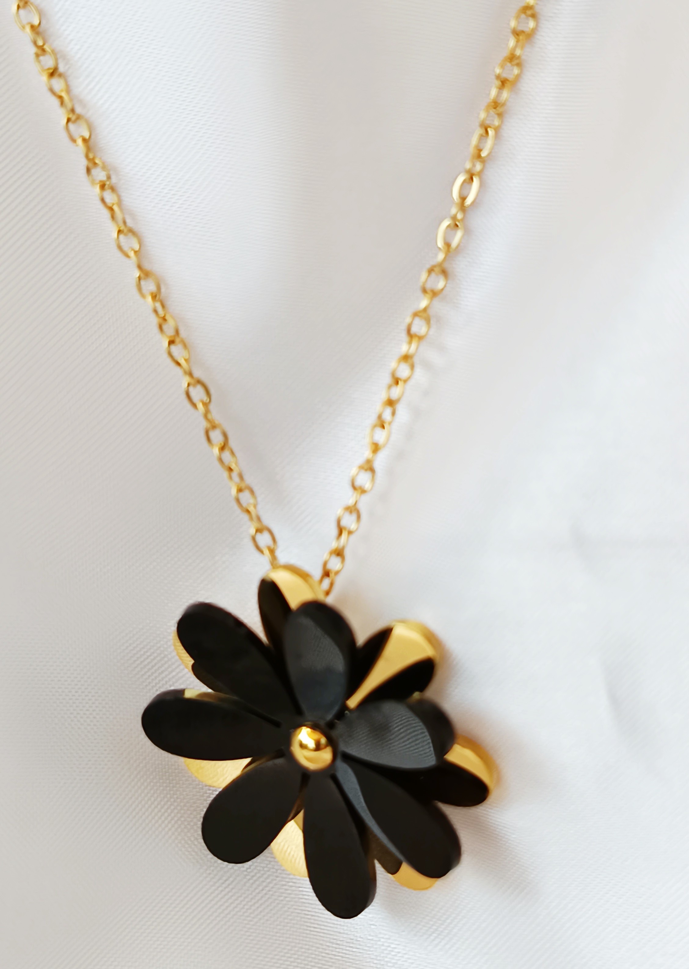 COLLIER AURELIA NOIR