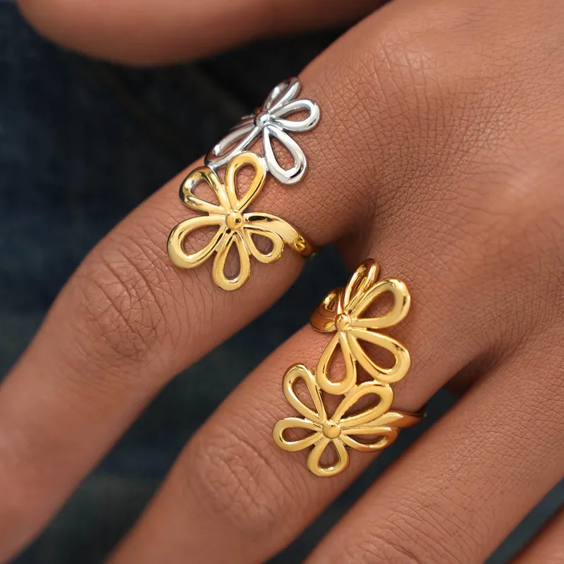 BAGUE LEONIE