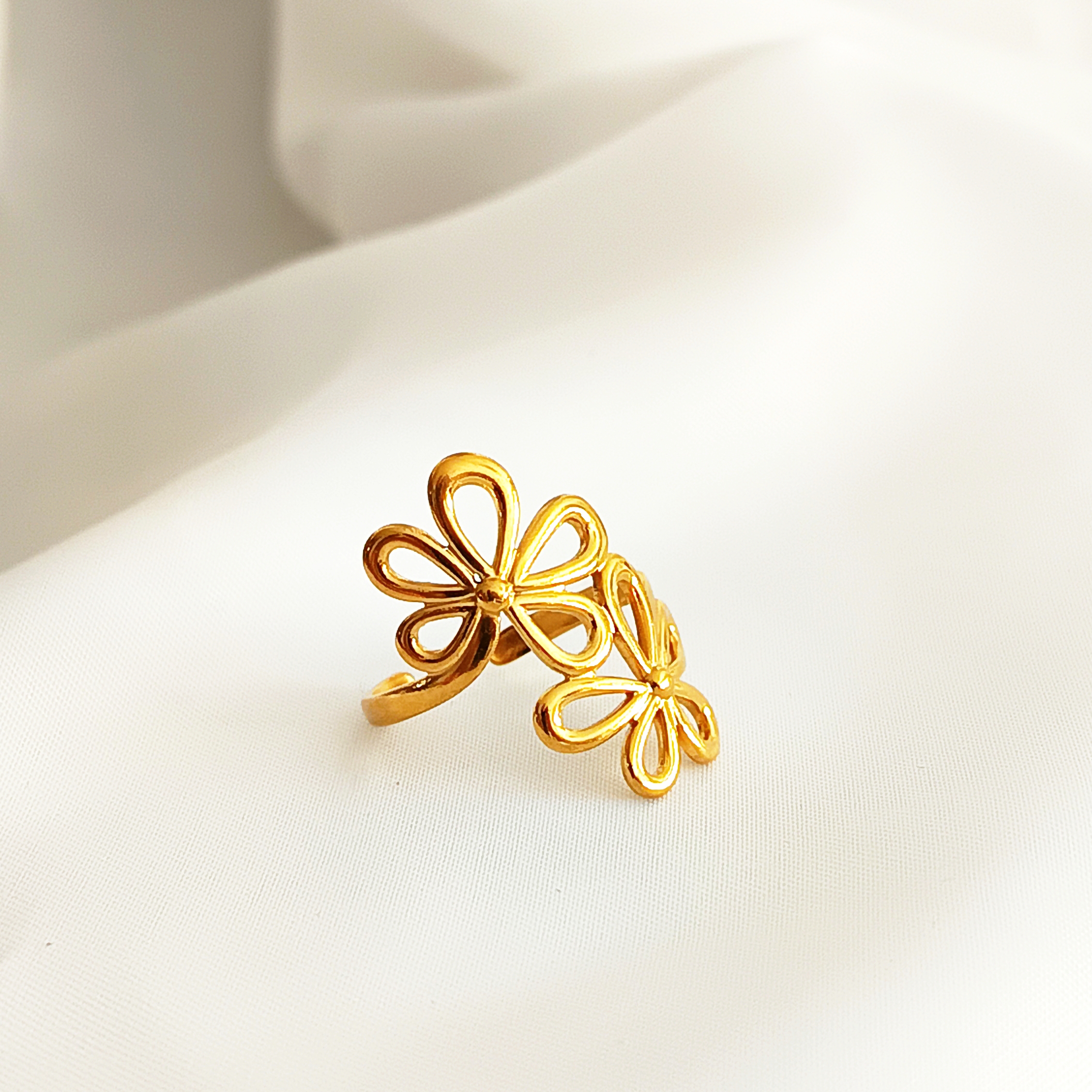 BAGUE LEONIE