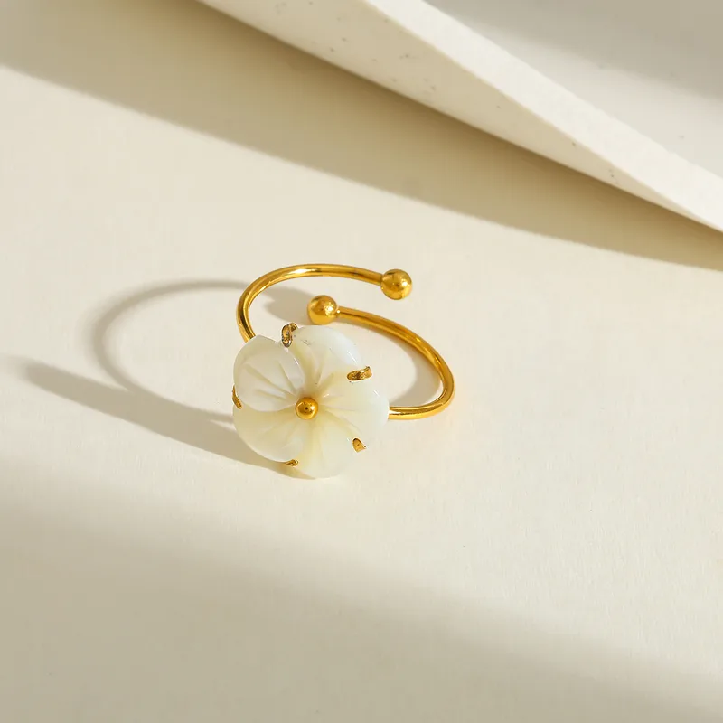 BAGUE NEILA