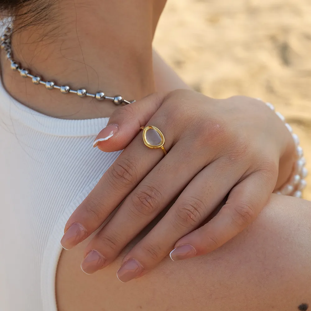 BAGUE LOVA TRANSLUCIDE