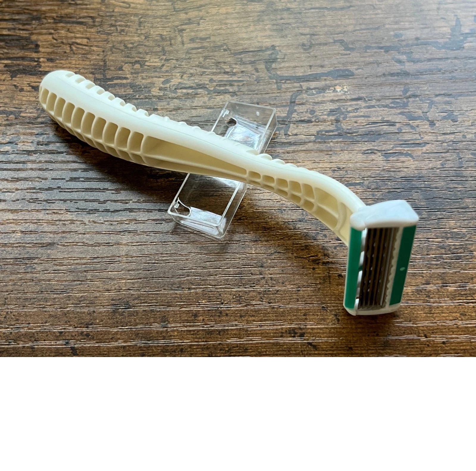 Disposable Razors for Men - 6 Blades - Pack of 13 - U.S. Free Ship