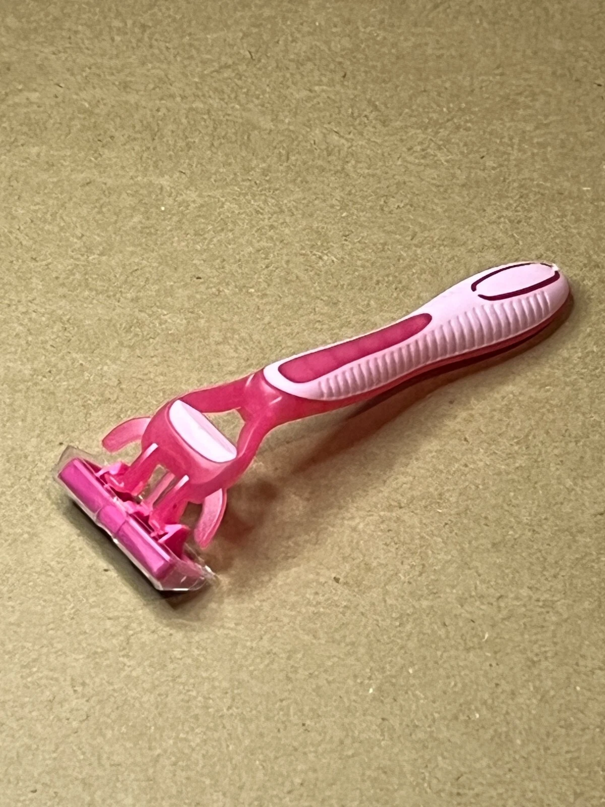 Disposable Razors for Women - 6 Blades - Pack of 13 - Free U.S. Ship