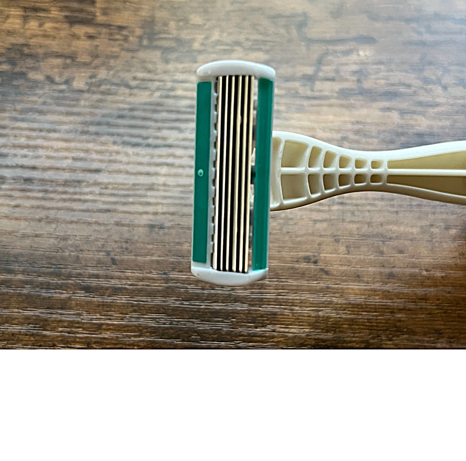 Disposable Razors for Men - 6 Blades - Pack of 13 - U.S. Free Ship