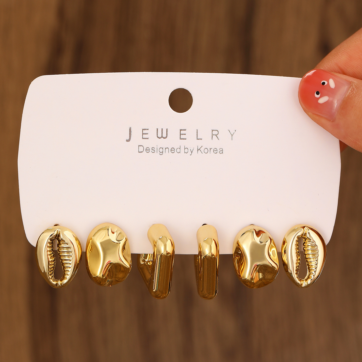 Pendientes dorados